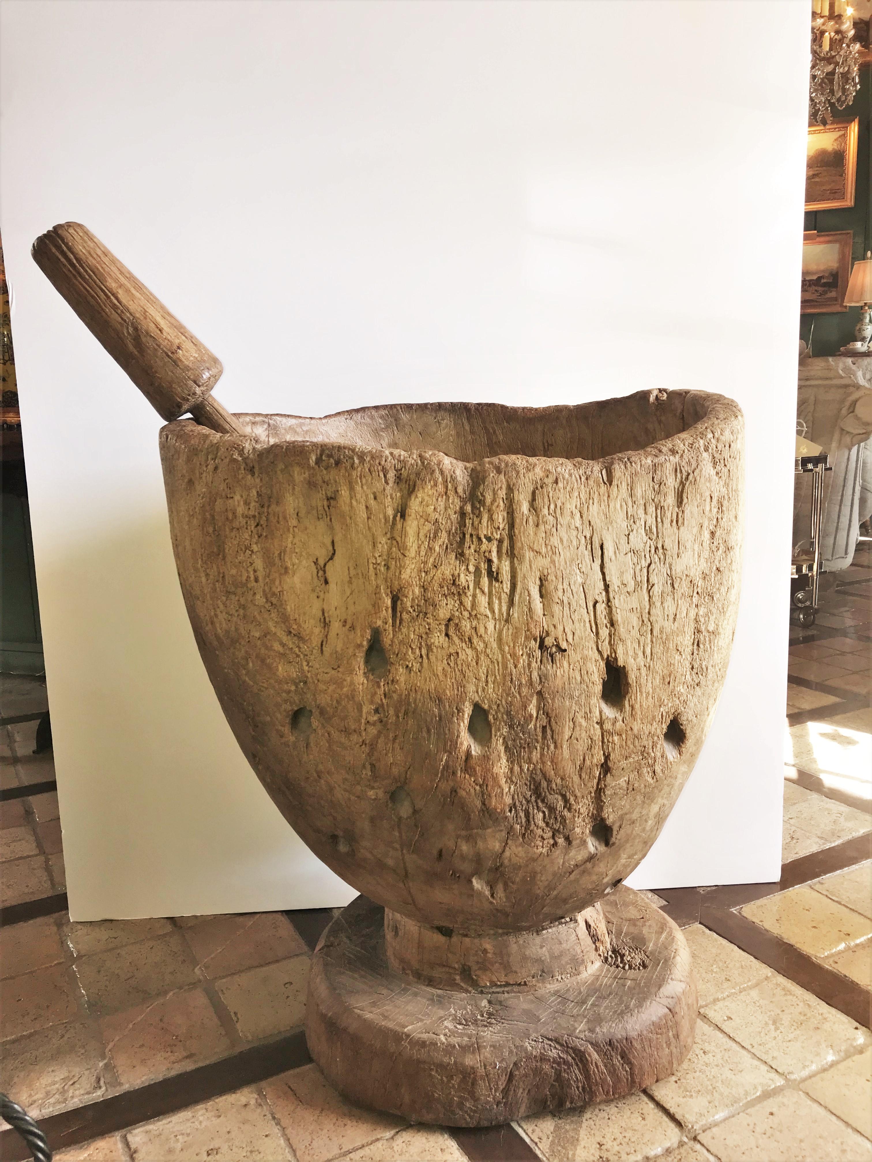 18th C Hand geschnitzt Holz Mortar Pflanzgefäß Vase Jardinière dekorative Antiquitäten LA CA im Angebot 4