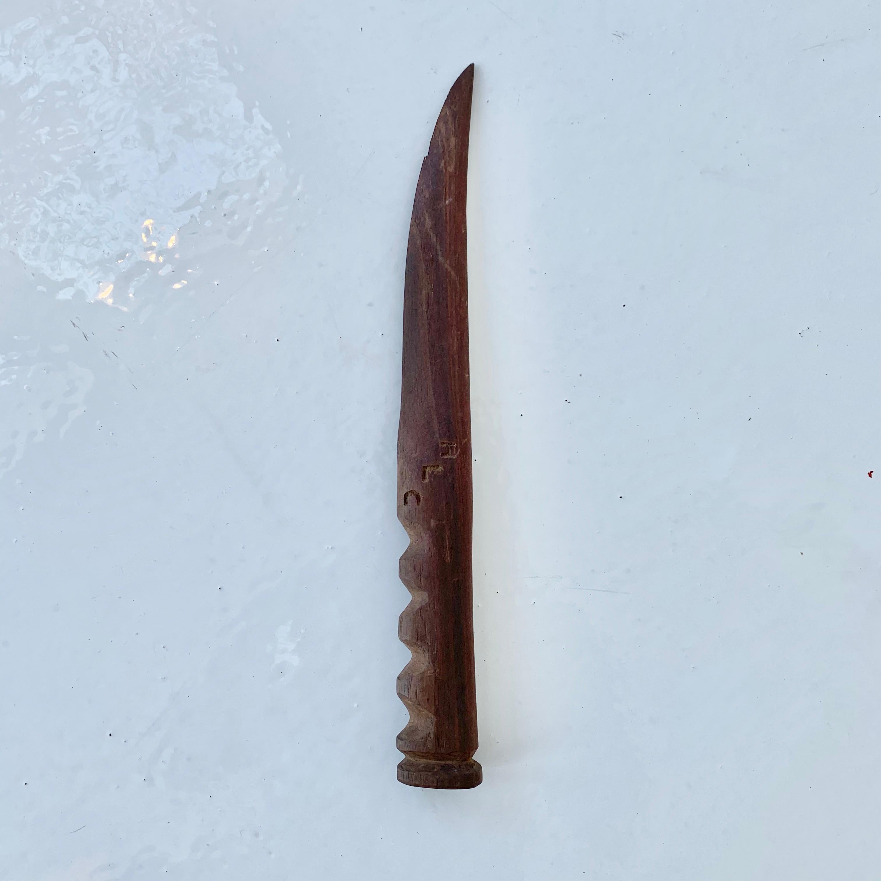 Hand Carved Wood Knife In Good Condition For Sale In Los Angeles, CA