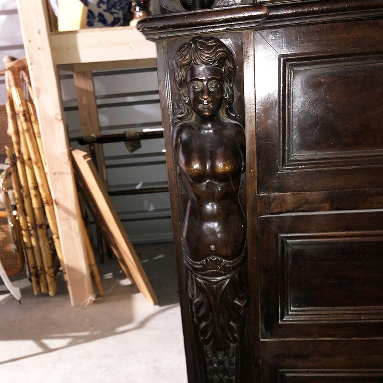 Carved Wood Mermaid 4 Drawer Commode Nightstand or Chest France 17th Century For Sale 6