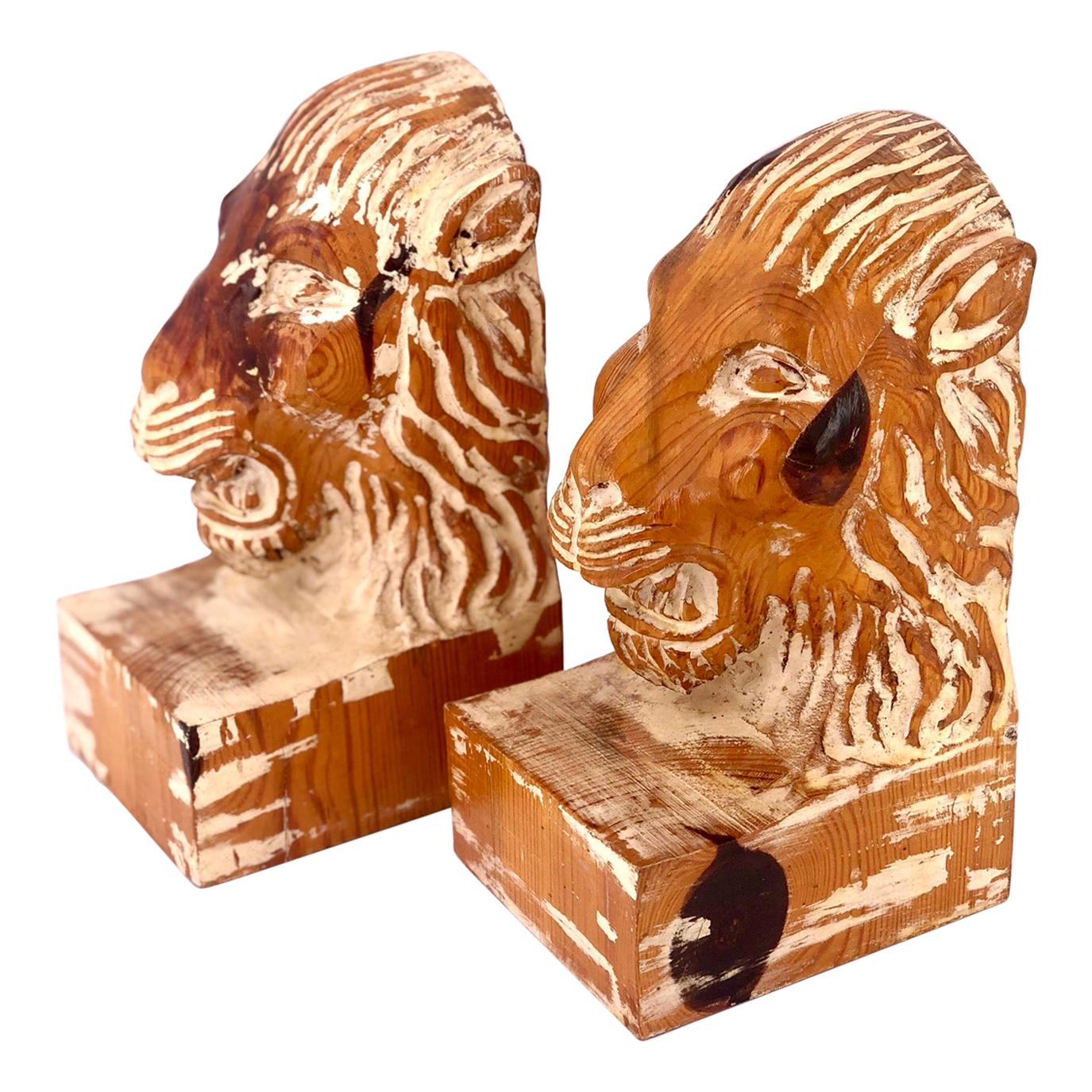 Hand Carved Wood Pair of Bookends Lions Heads by Sarreid Spain For Sale