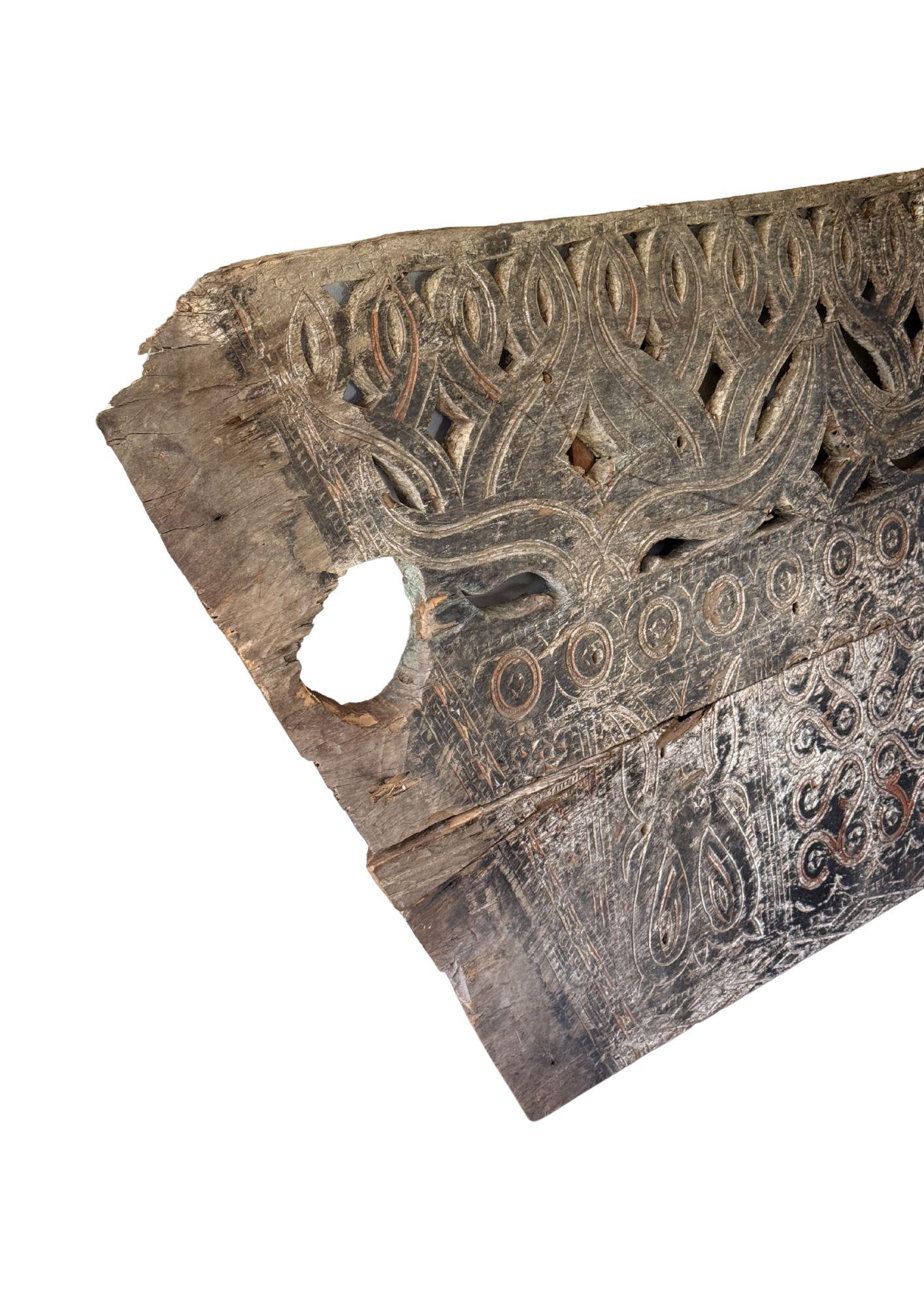 Conjunto de paneles de madera tallada a mano de Toraja, Indonesia, c. 1900 en venta 2