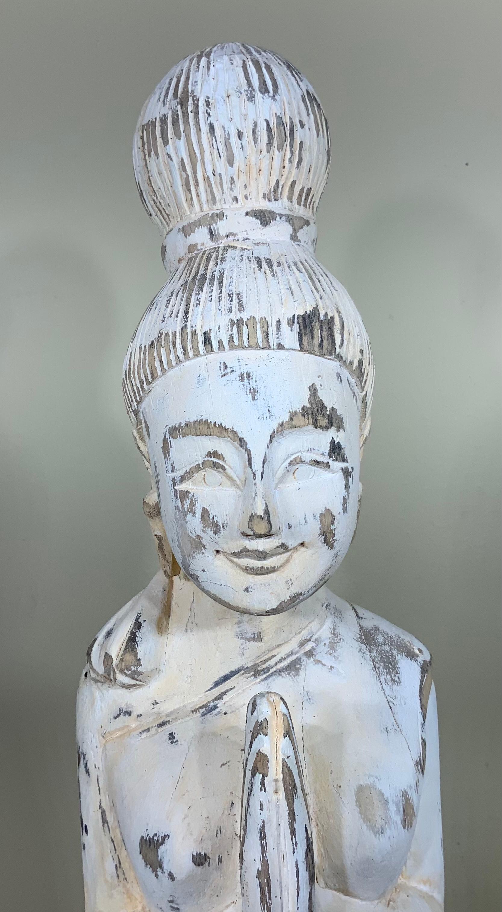 Hand Carved Wood Vintage Quan Yin Statue In Good Condition In Delray Beach, FL