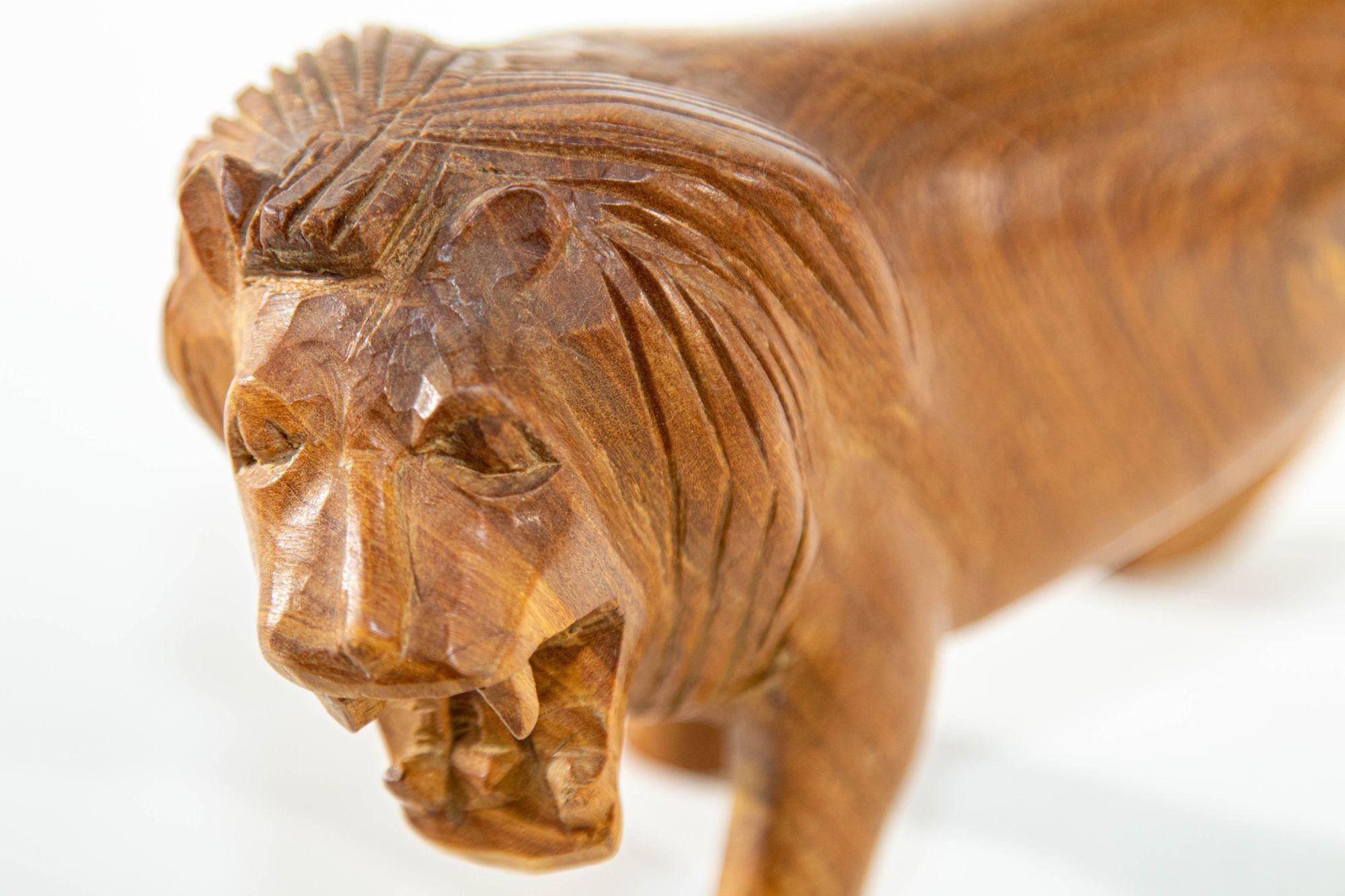 Hand Carved Wooden African Lion Figurine Kenya, 1970s 6