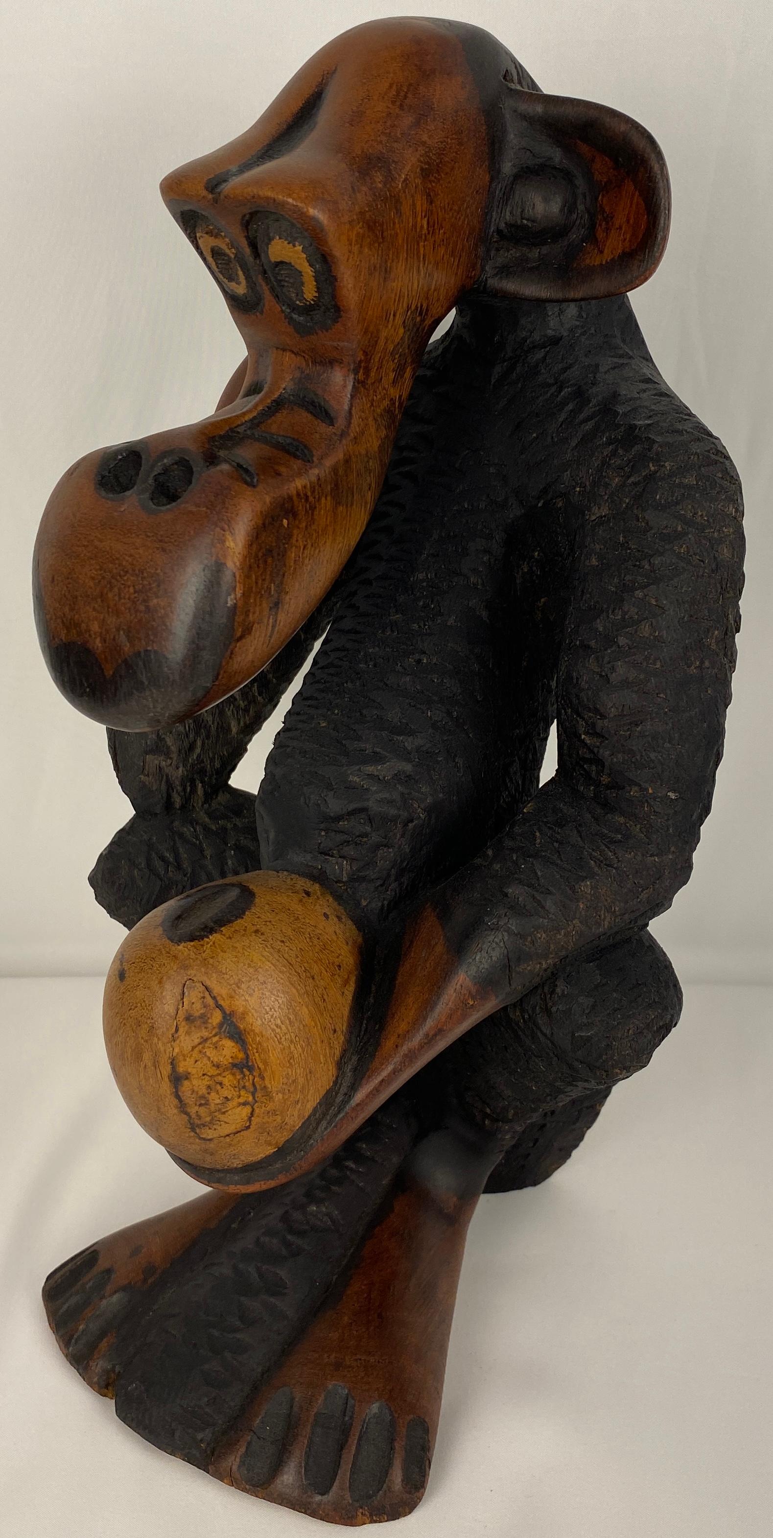 Hand-Carved Wooden African Monkey Sculpture In Good Condition For Sale In Miami, FL