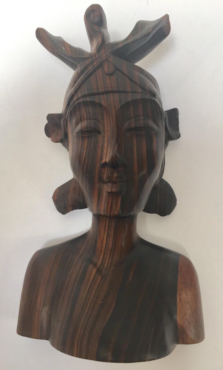 Hand Carved Wooden Balinese Busts Bookends For Sale 1