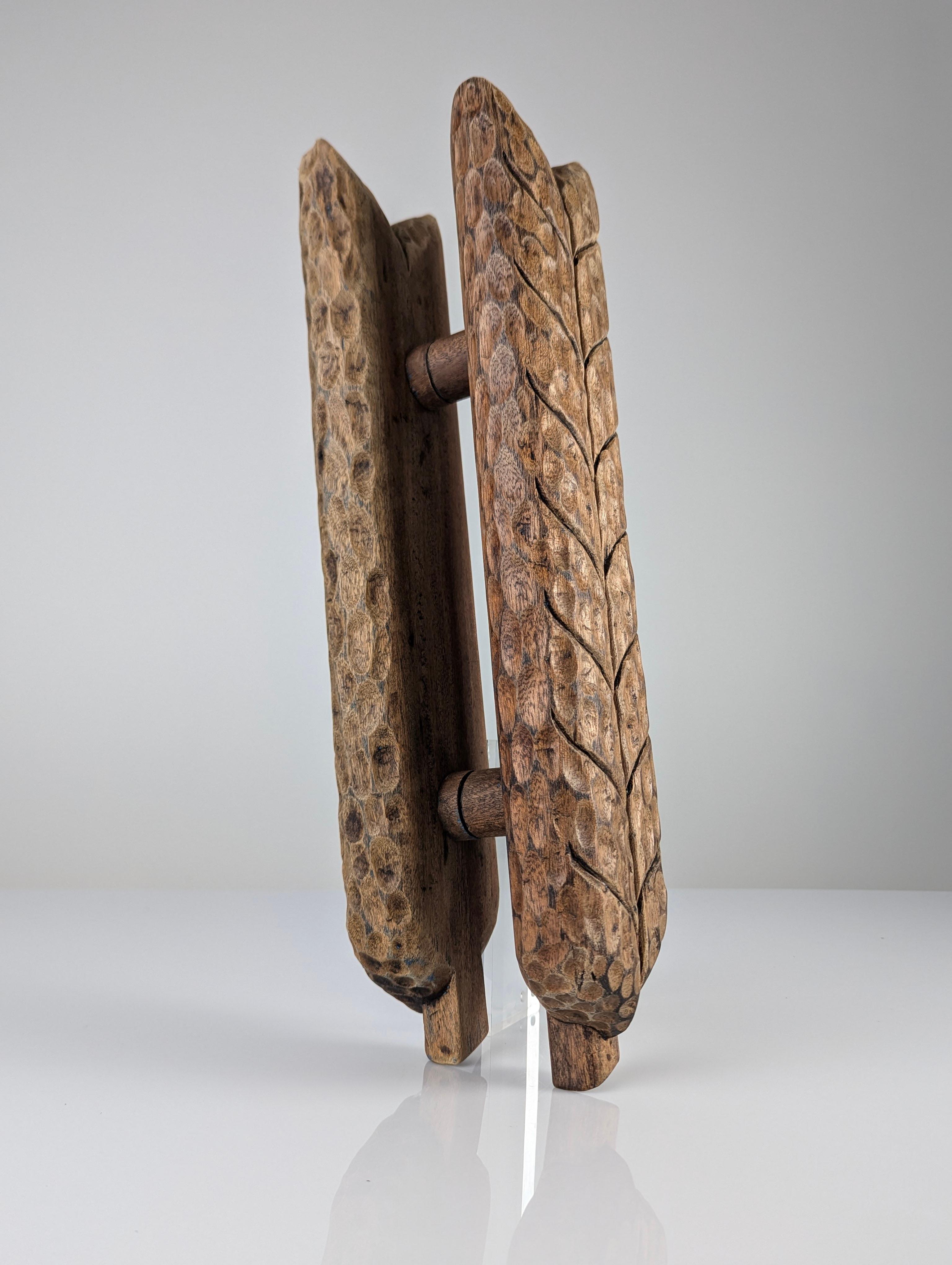 Hand-carved Wooden Double Door Handle with Wheat Spike Design, 1900s For Sale 7