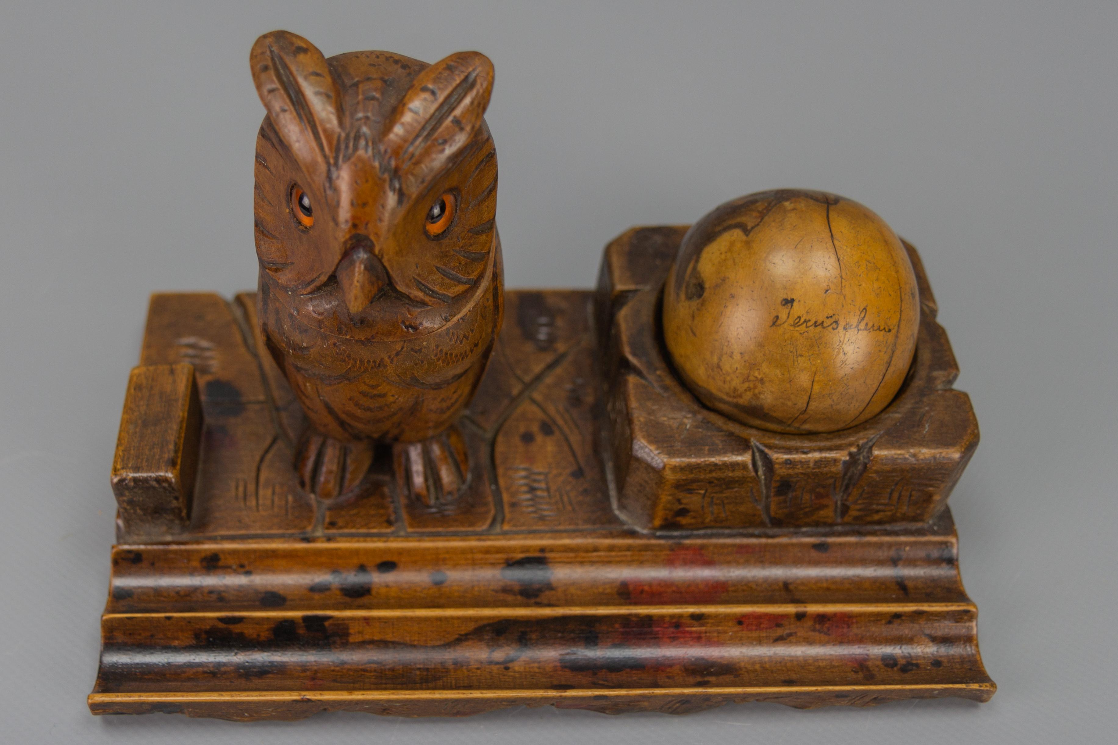 Hand-Carved Wooden Inkwell or Pen Stand with Owl Figure, 1920s For Sale 1