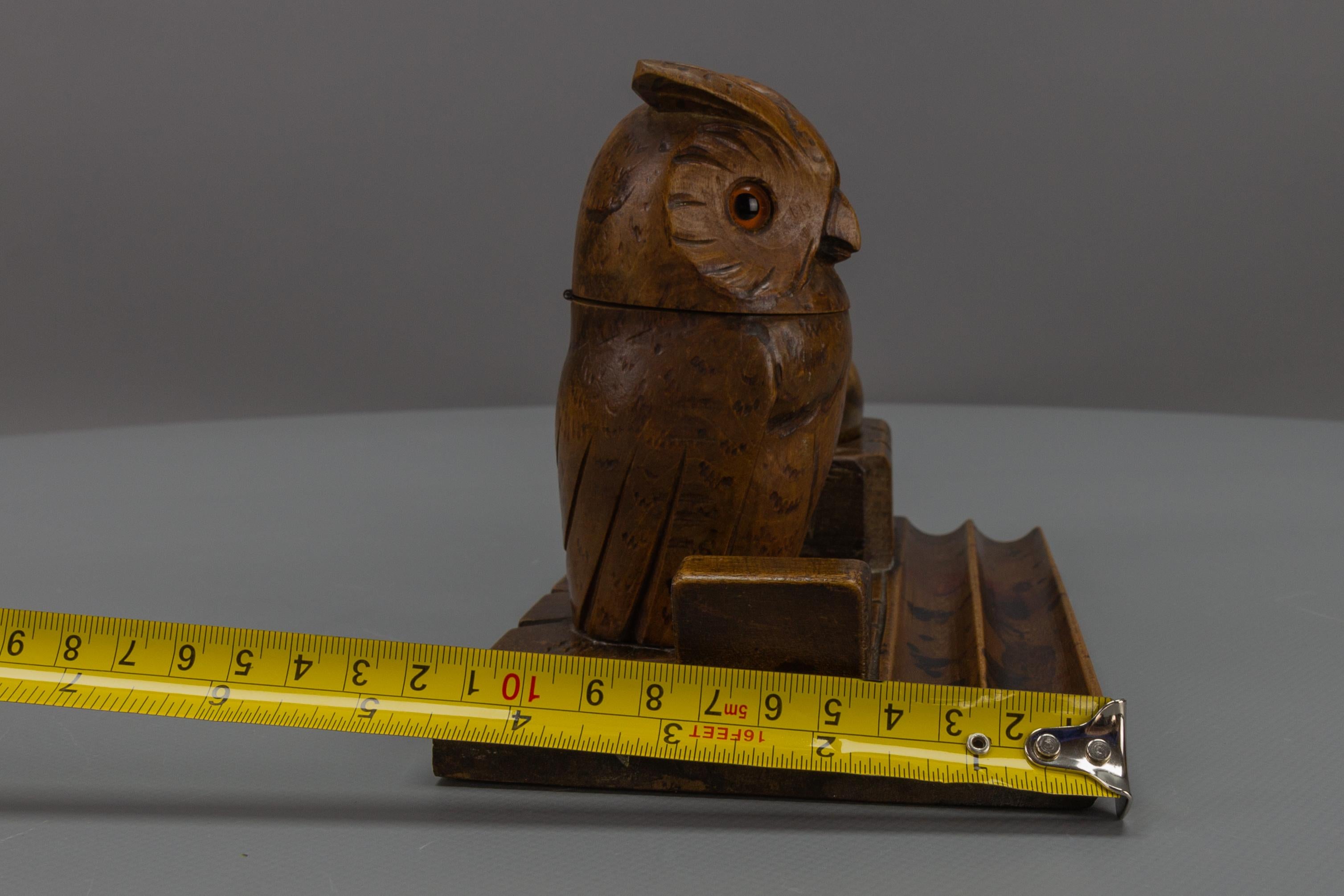 Hand-Carved Wooden Inkwell or Pen Stand with Owl Figure, 1920s For Sale 9