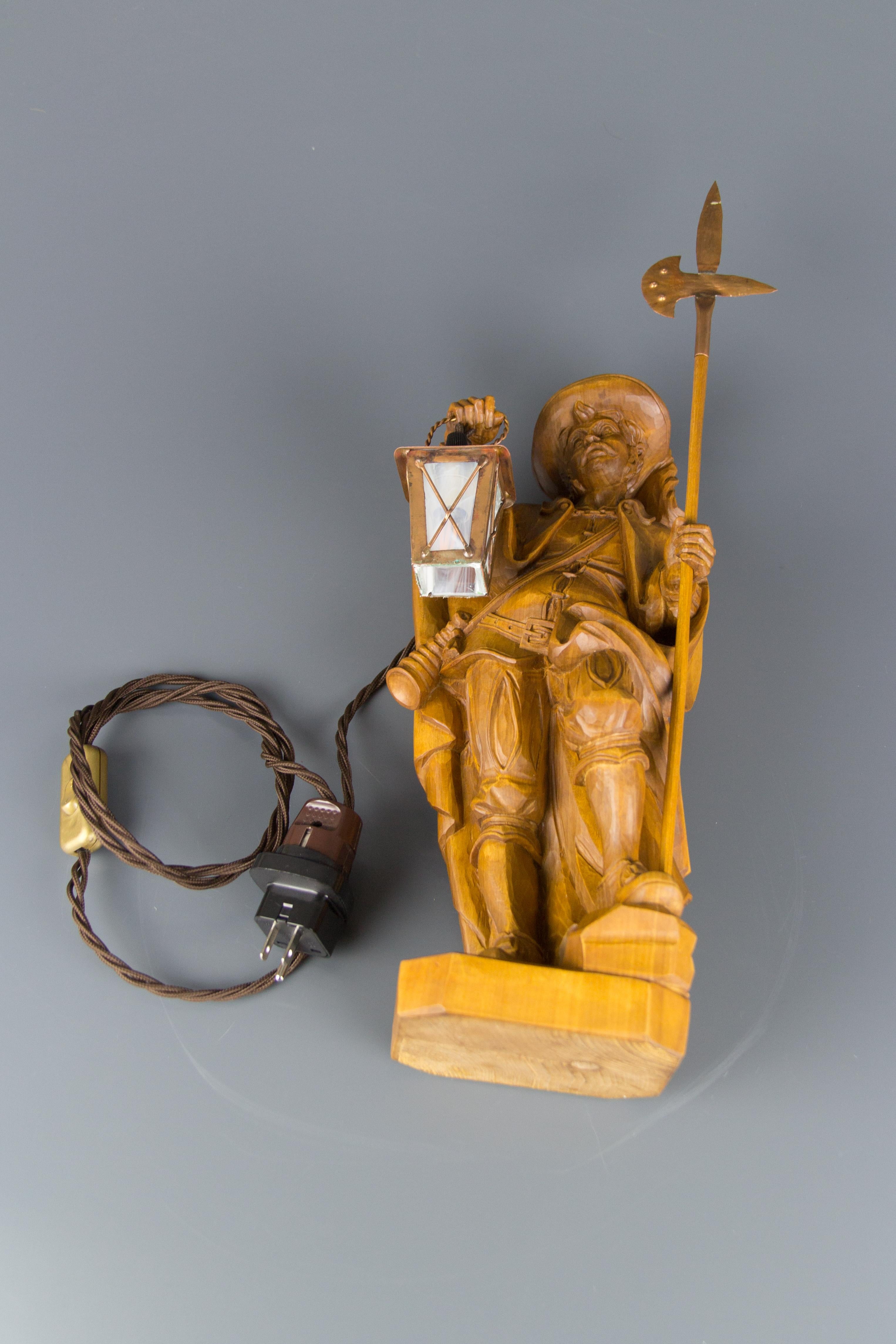 Hand Carved Wooden Sculpture Lamp Night Watchman with Lantern, Germany For Sale 14