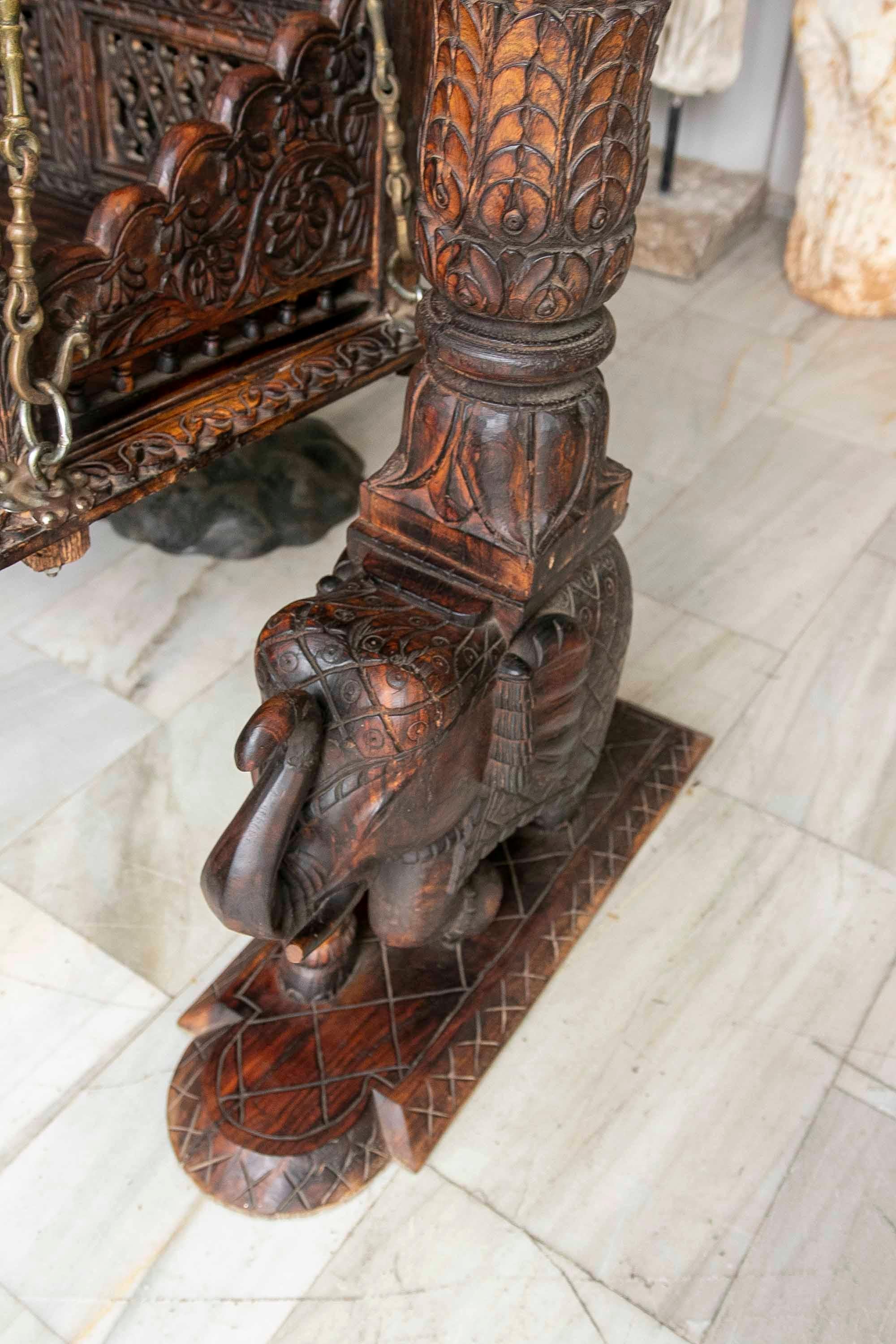 Hand-Carved Wooden Swing with Elephants and Columns  For Sale 6