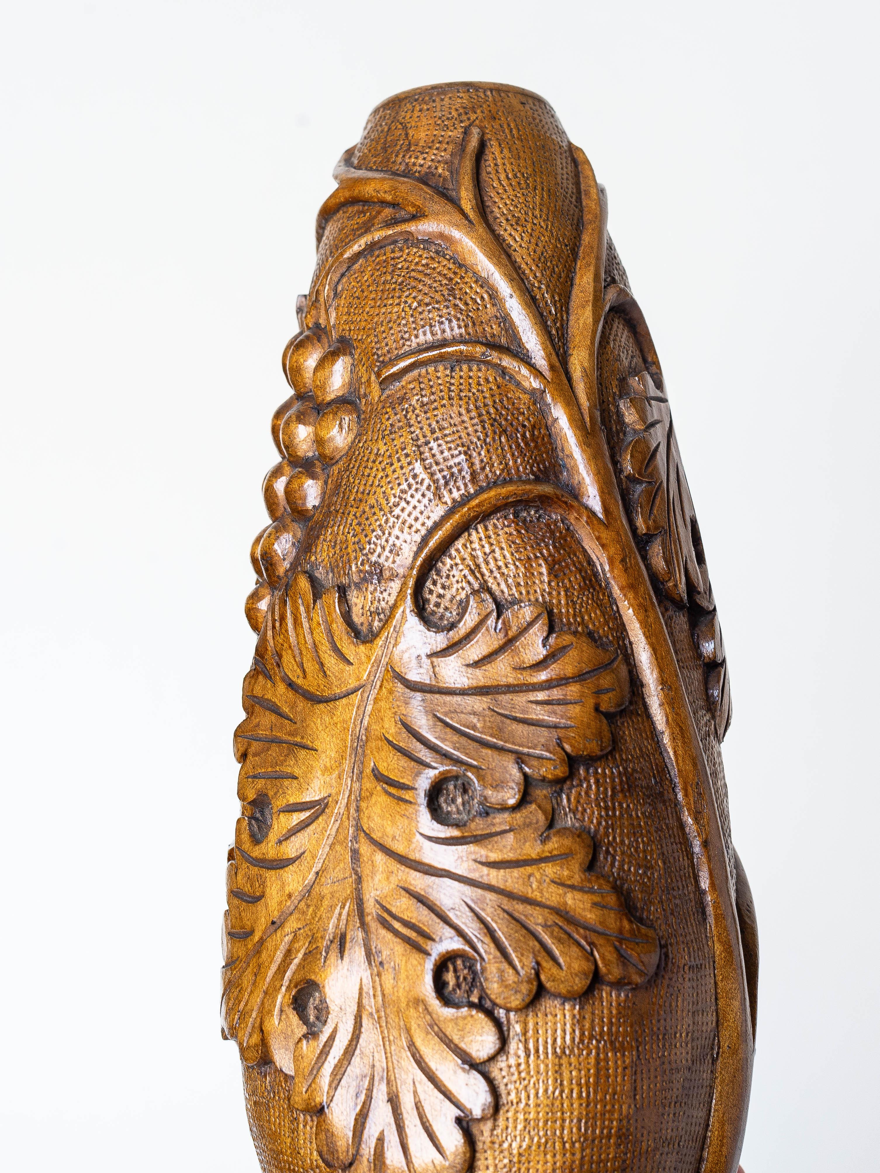 Hand-Carved Wooden Vase, Grapes and Leaves pattern, France 1960s For Sale 6