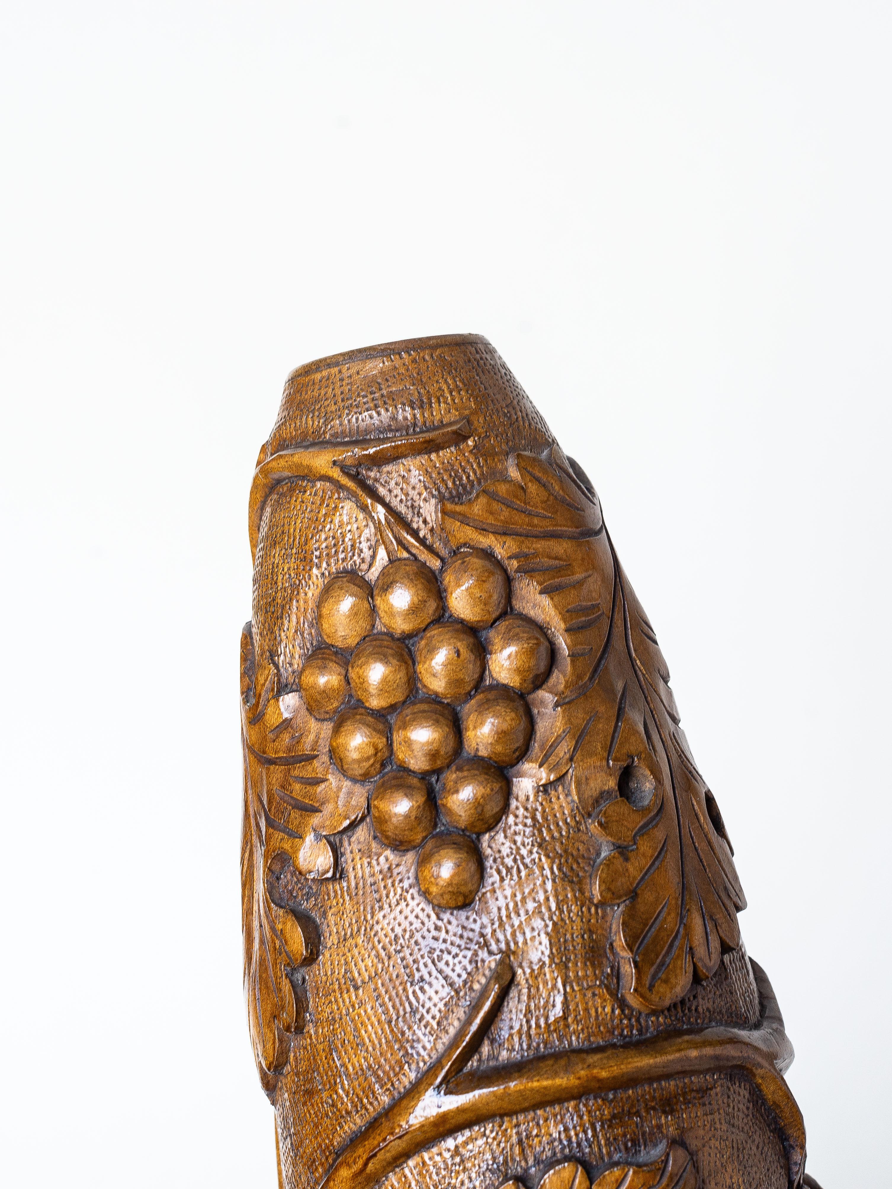 Hand-Carved Wooden Vase, Grapes and Leaves pattern, France 1960s For Sale 8