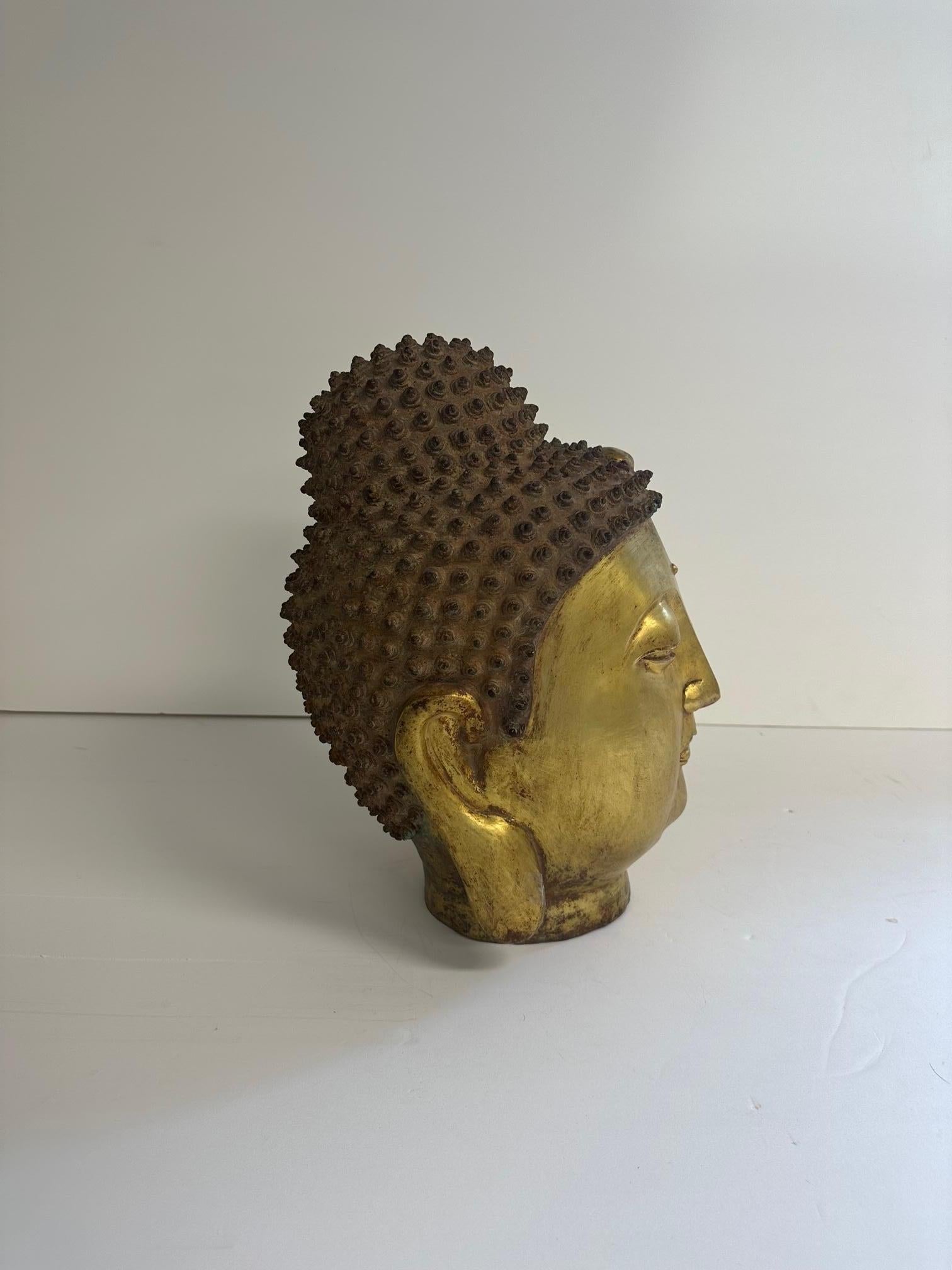 Hand Cast Brass Thai Buddha Head Sculpture In Good Condition For Sale In Hopewell, NJ
