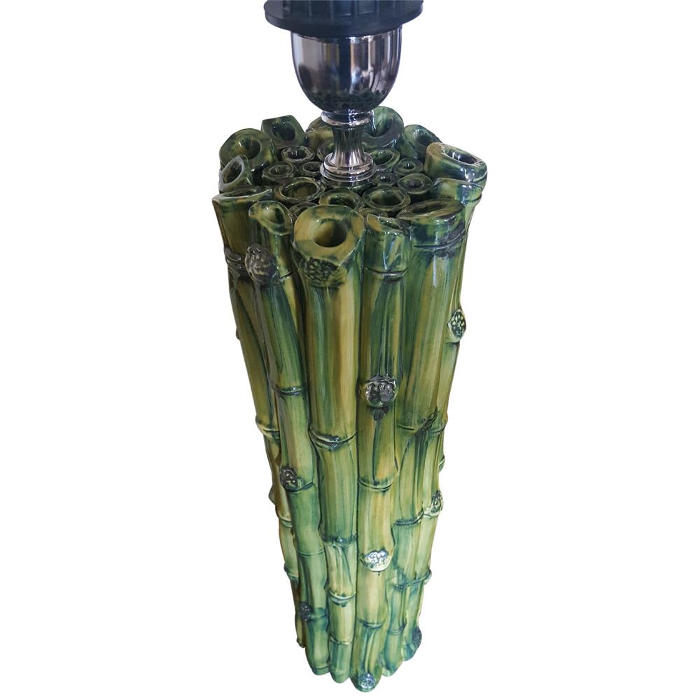 Lampada da tavolo Bamboo a cilindro alto in ceramica fusa a mano con smalto verde dipinto a mano in vendita 3