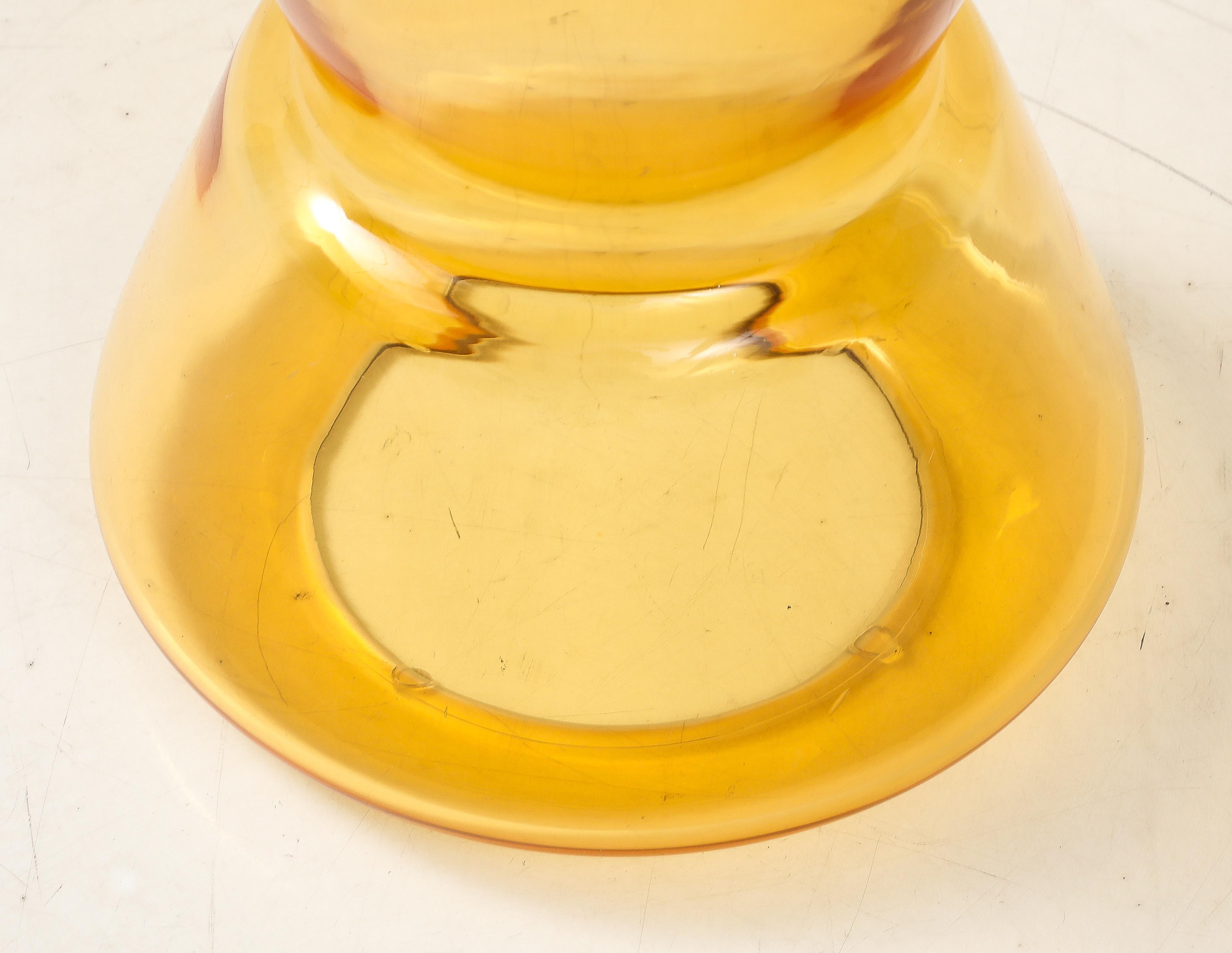 Handgegossener runder Beistelltisch aus Bernstein-Gold Murano-Glas, Italien, 15 