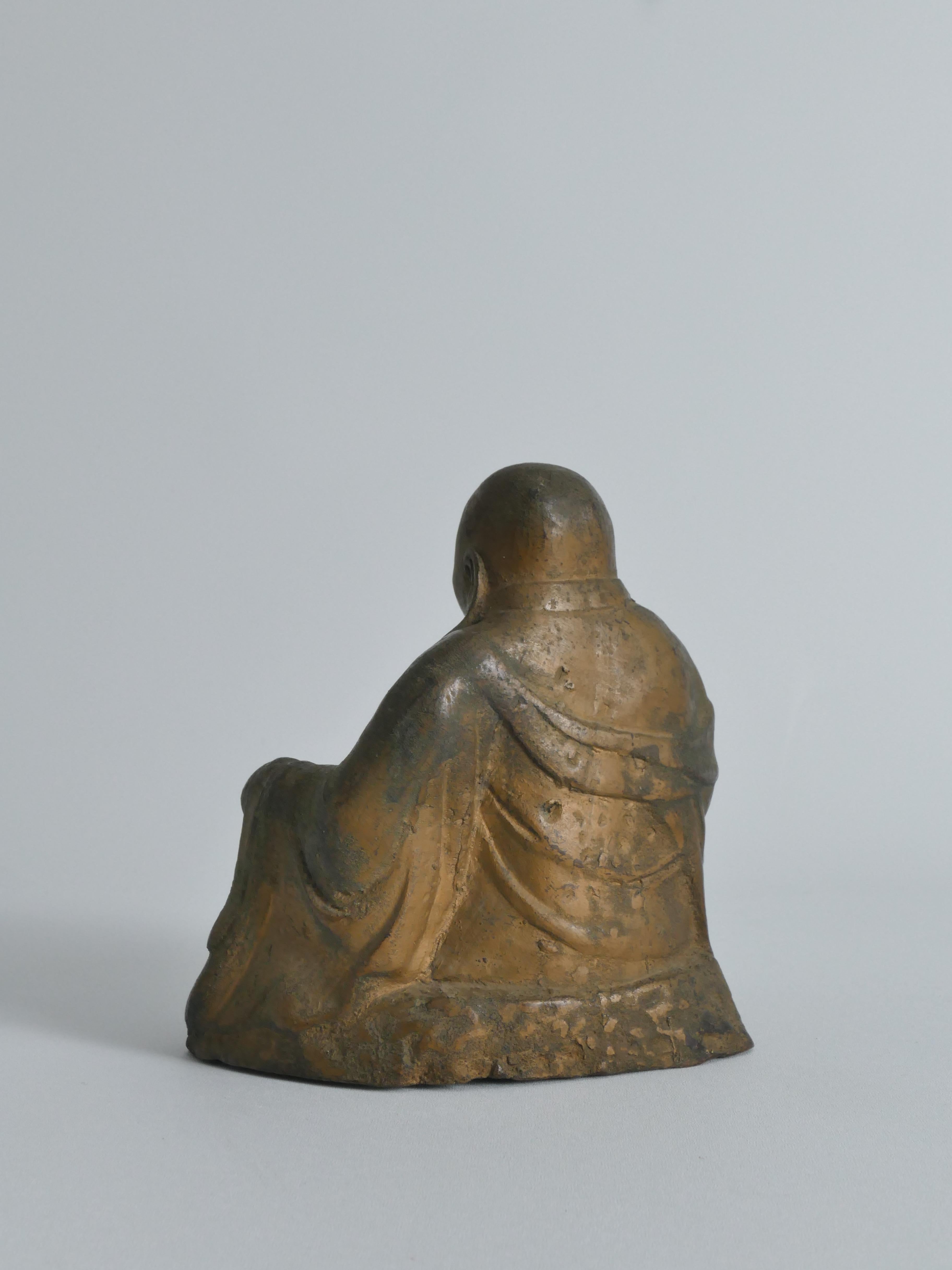 Figure de Budai en bronze coulé à la main, Chine, début du 20e siècle en vente 2