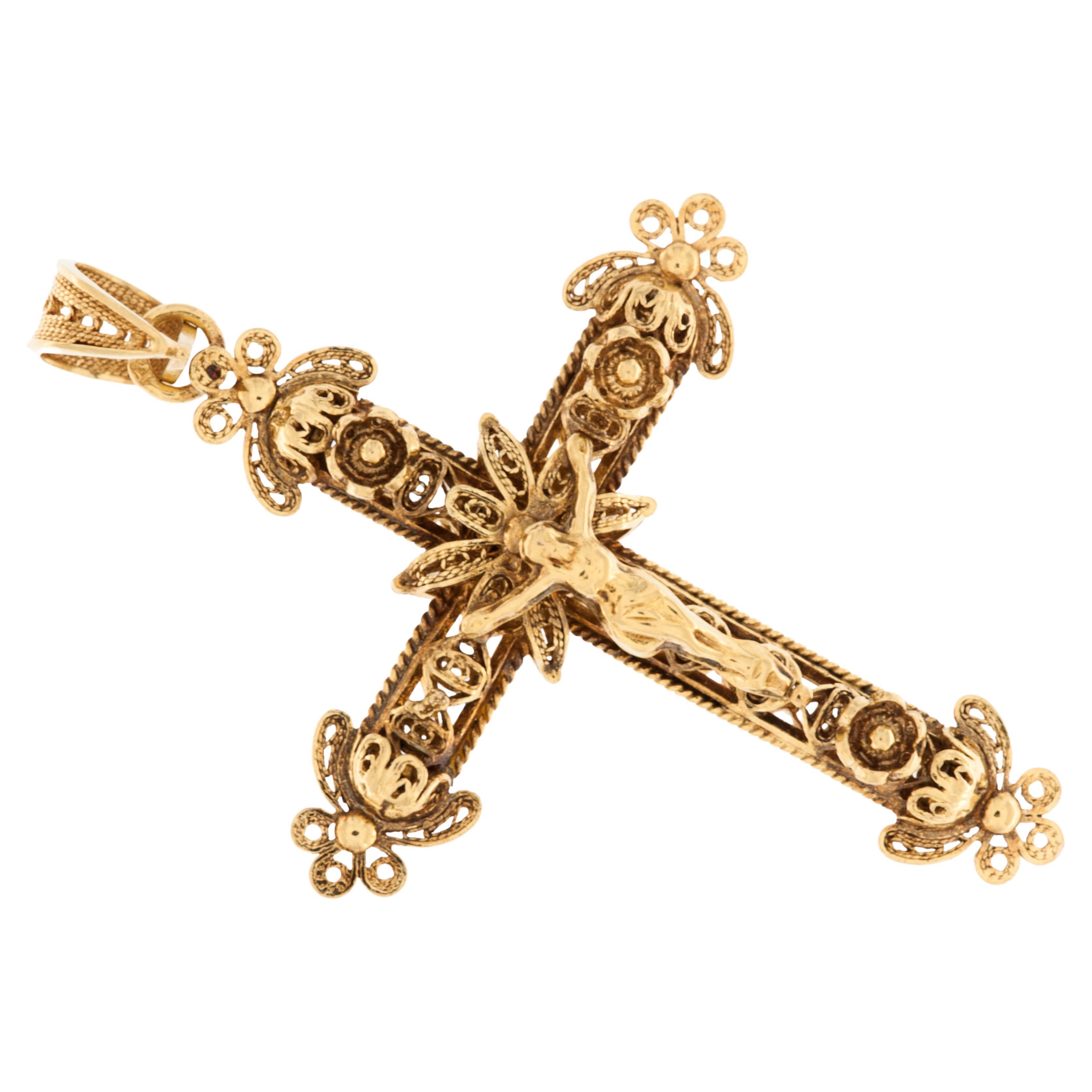 Hand-Chiselled 19kt Yellow Gold Portuguese Crucifix