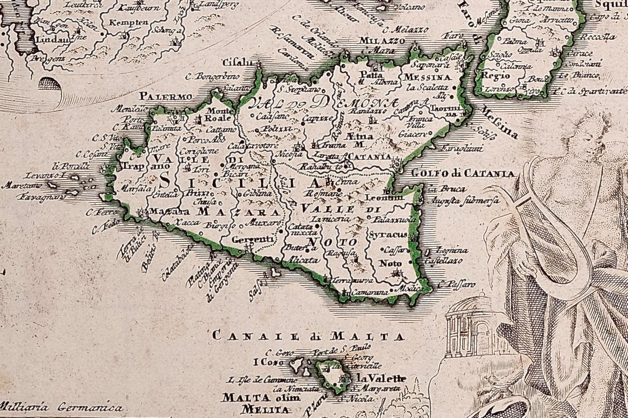 Gravé Carte Homann du 18e siècle représentant le Danube, Italie, Grèce, Croatie en vente