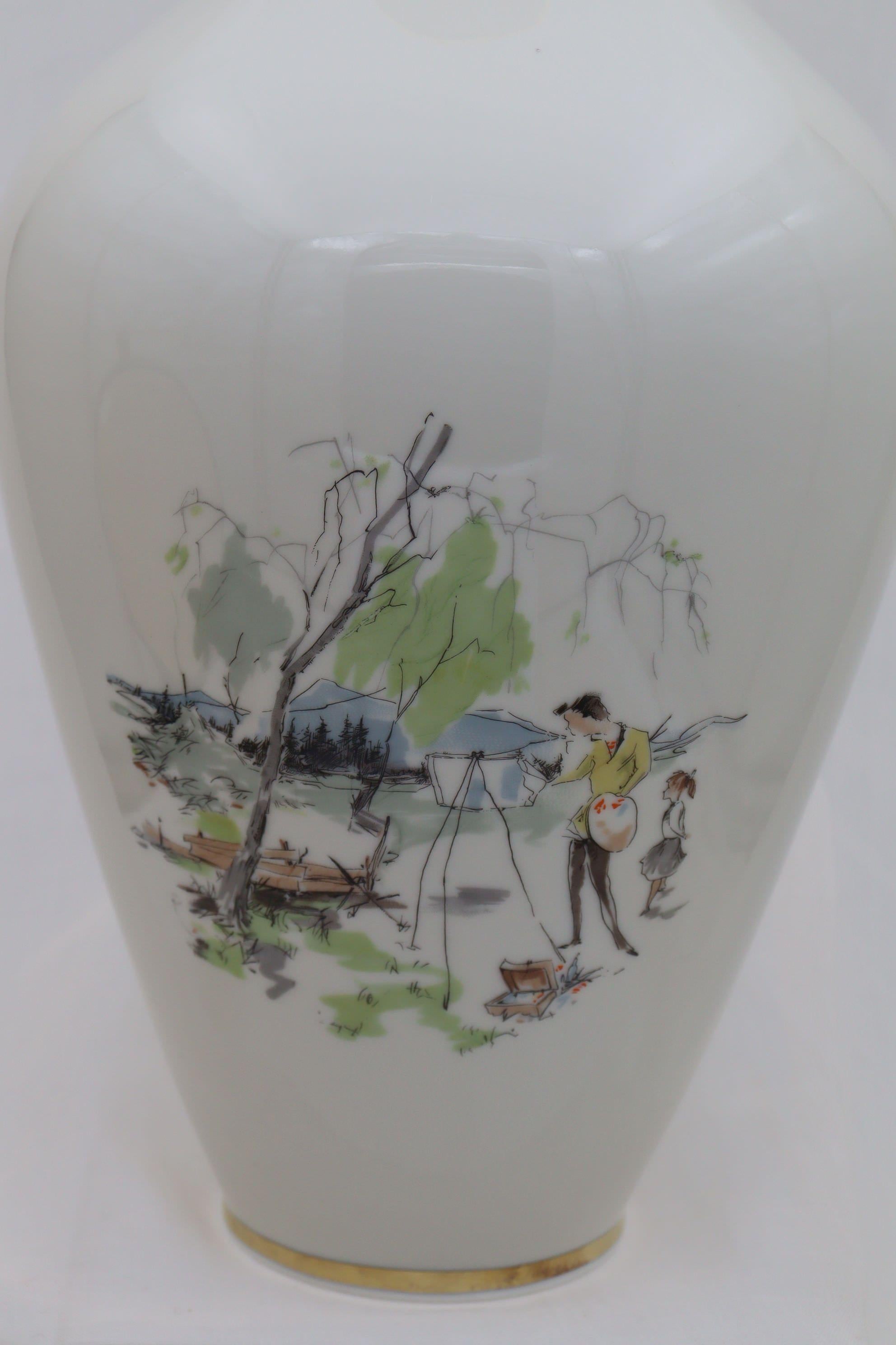 Hand coloured vase by Alka Kunst of Germany In Good Condition For Sale In East Geelong, VIC