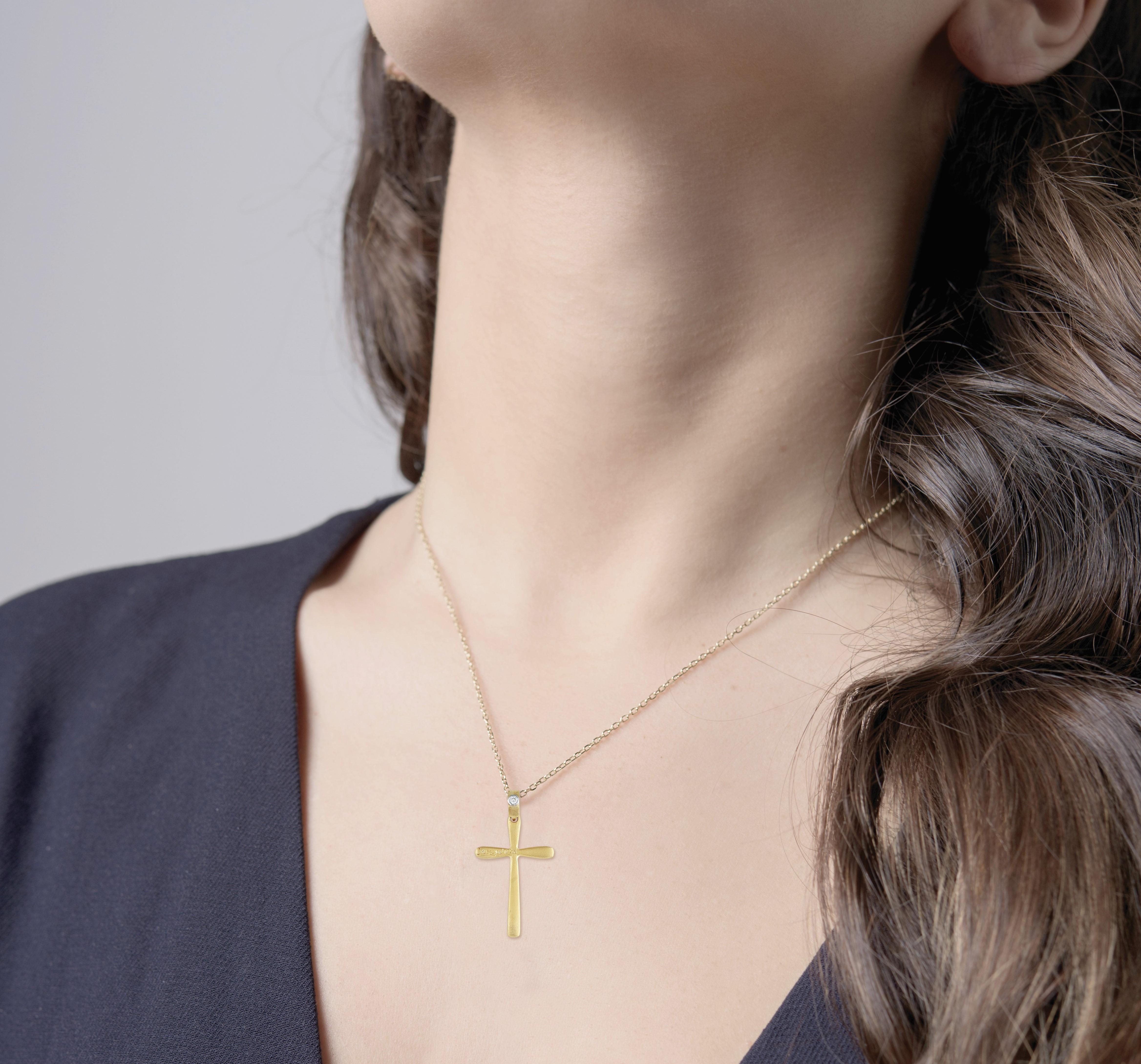 Pendentif croix en or jaune 14 carats fabriqué à la main Neuf - En vente à Great Neck, NY