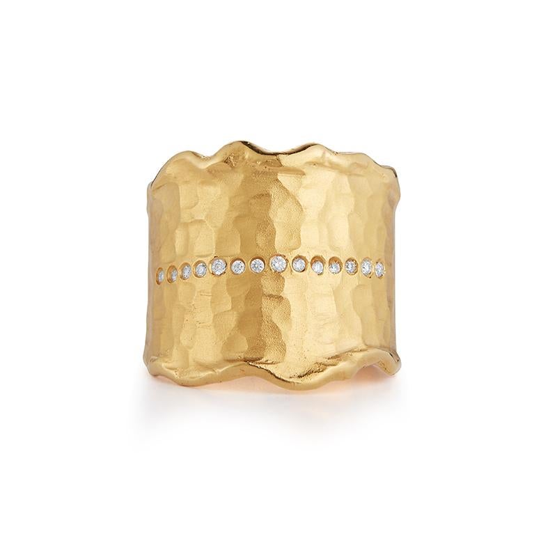 En vente :  Bague manchette artisanale en or jaune 14 carats 2
