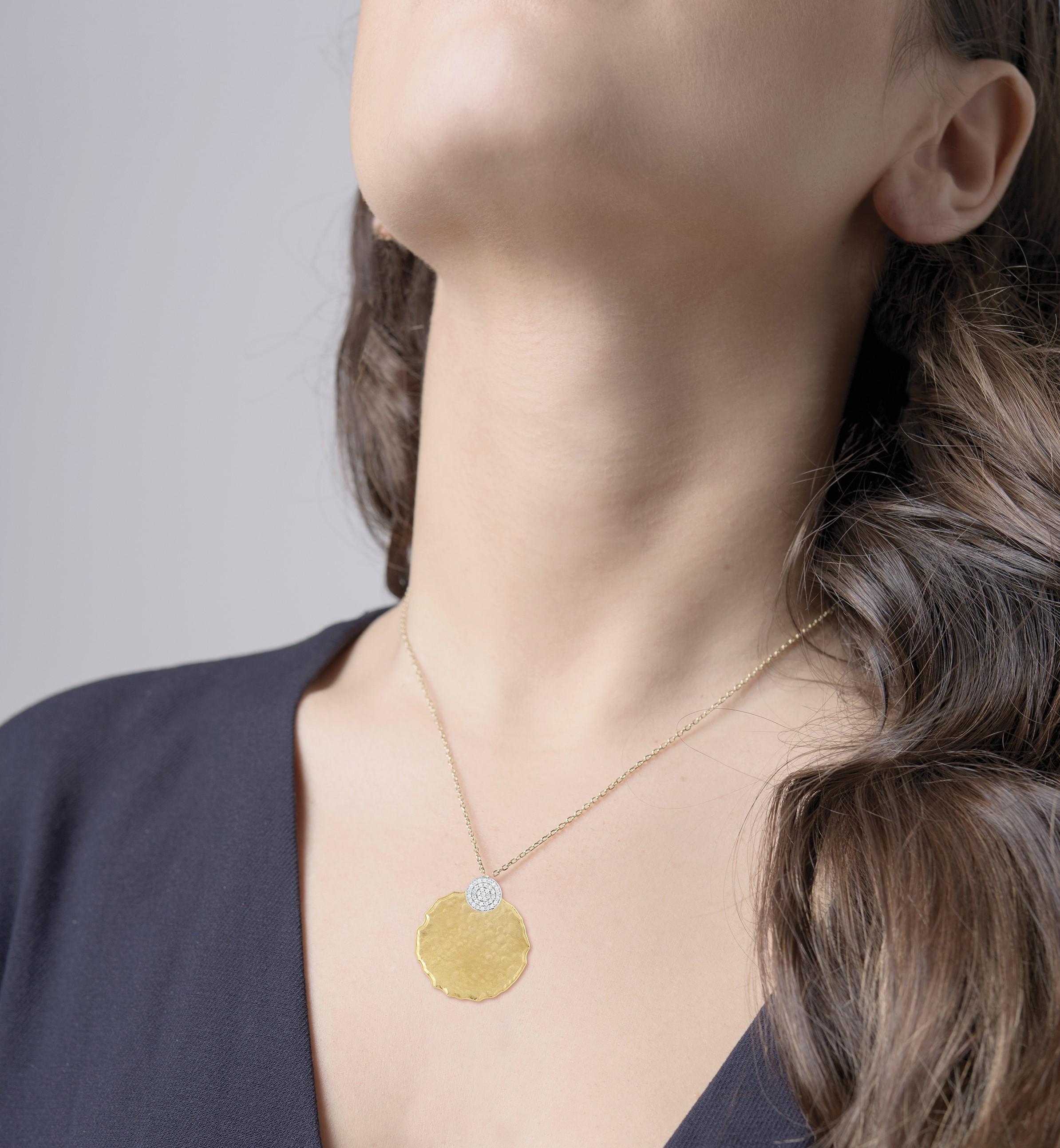 Hand-Crafted 14 Karat Yellow Gold Hammered Pendant In New Condition For Sale In Great Neck, NY