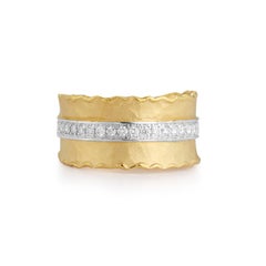 Handgefertigter Ring aus 14 Karat Gelbgold mit gerafftem Rand
