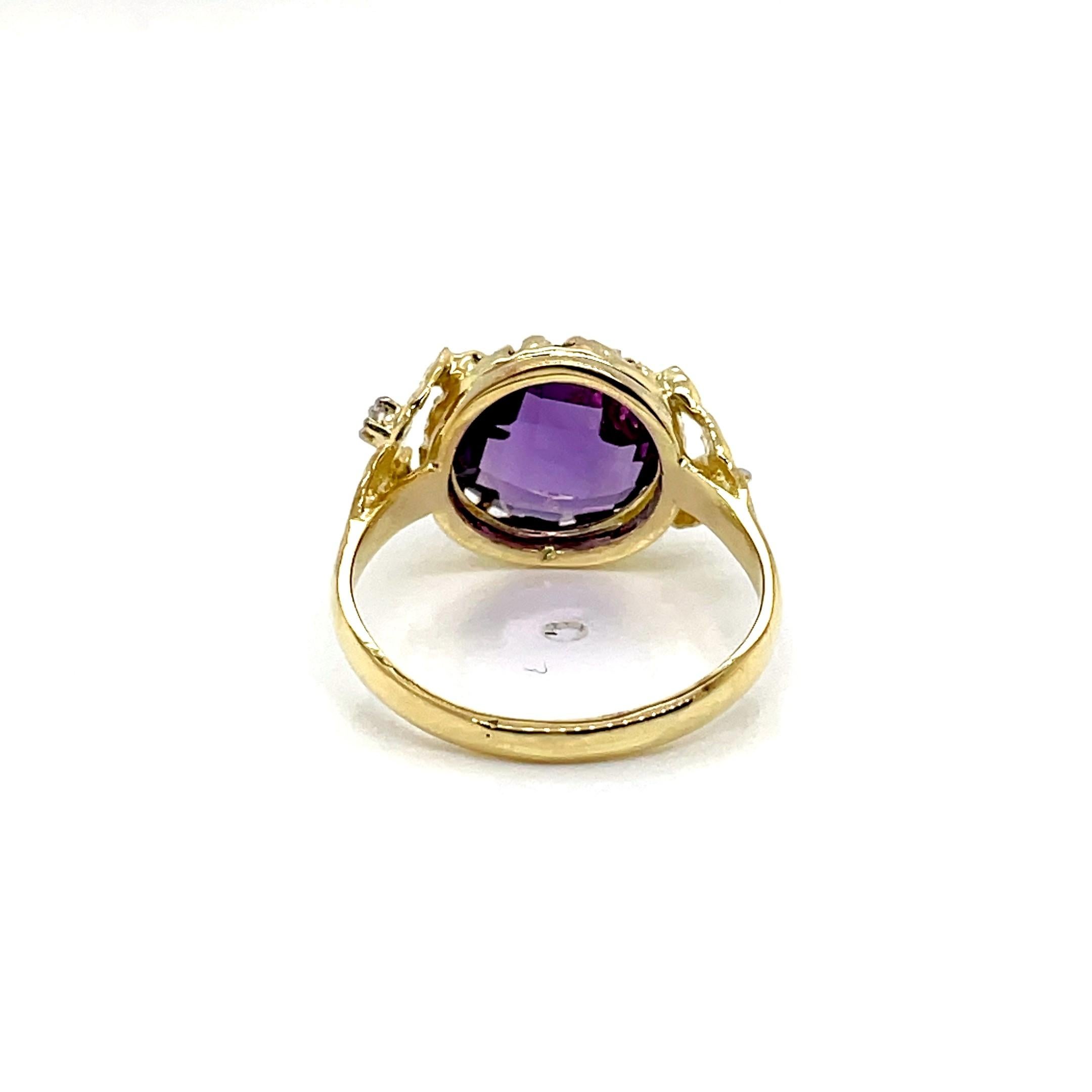 En vente :  Or 14 carats fait à la main 0,03 carat tw. Bague en diamant et pierre de couleur améthyste de 3,25 carats 6