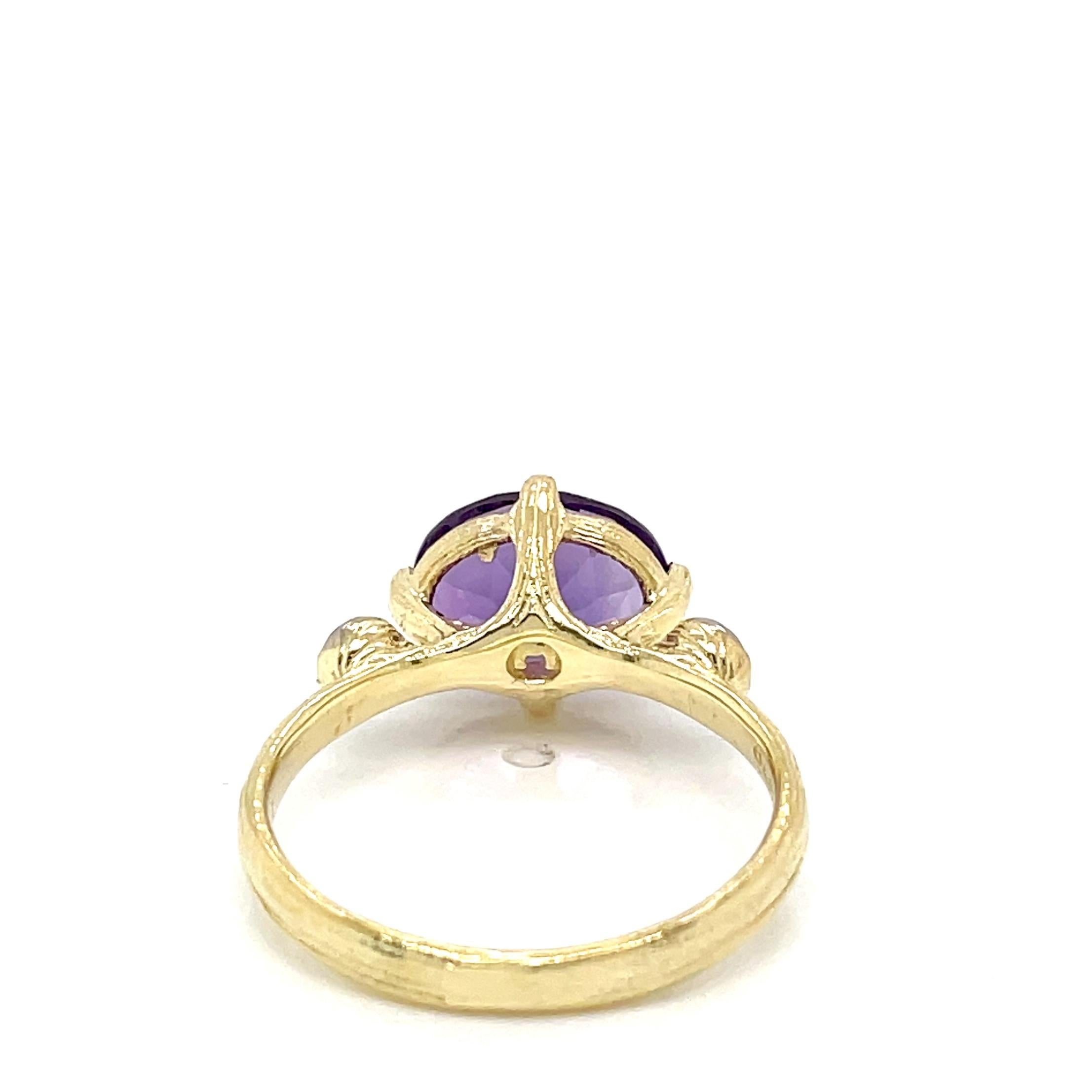 For Sale:  Hand-Crafted 14K Gold 0.05 ct. tw. Diamond & 2.46CT Amethyst Cocktail Ring 3