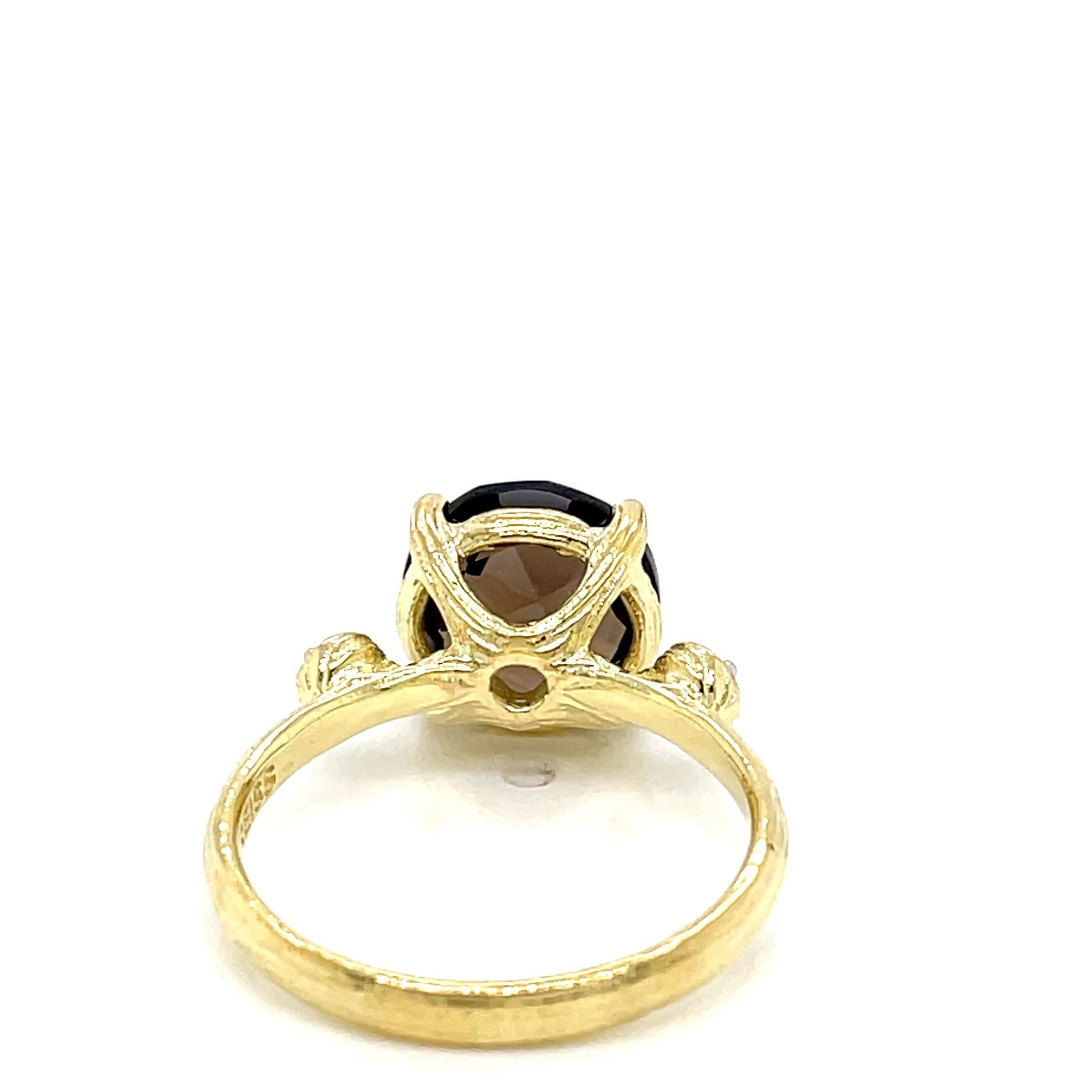 En vente :  Or 14 carats fait main 0,05 carat tw. Bague cocktail en diamants et topaze fumée 3.5 carats 3