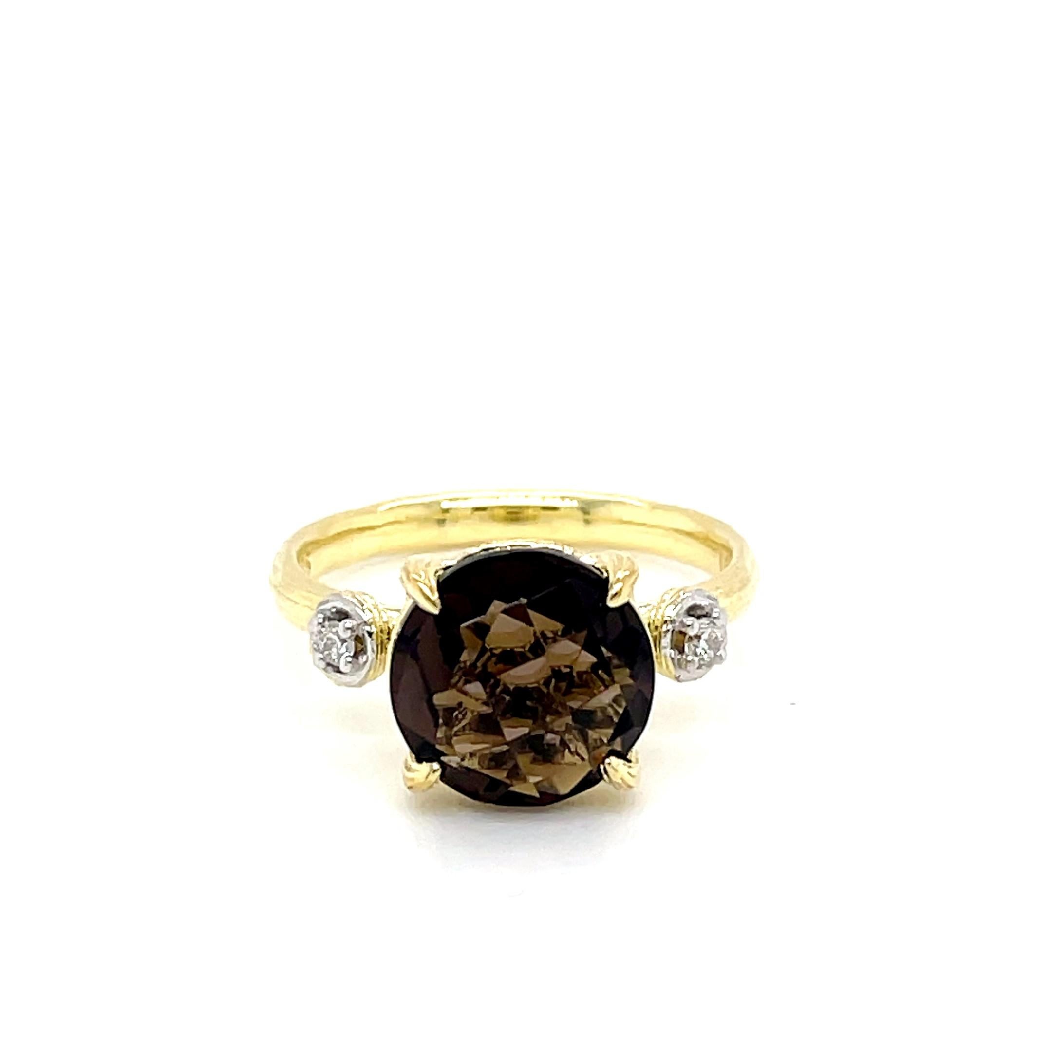 En vente :  Or 14 carats fait main 0,05 carat tw. Bague cocktail en diamants et topaze fumée 3.5 carats 4