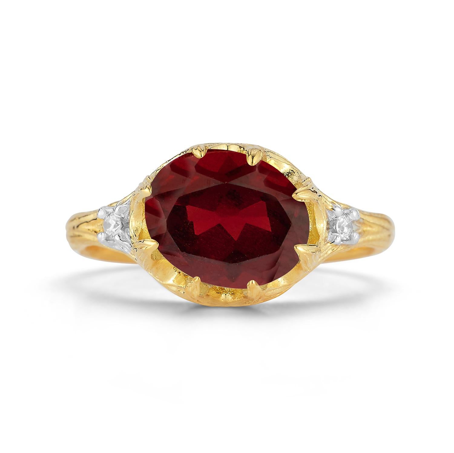For Sale:  Hand-Crafted 14K Gold 0.05 ct. tw. Diamond & 4.9CT Garnet Cocktail Ring 3