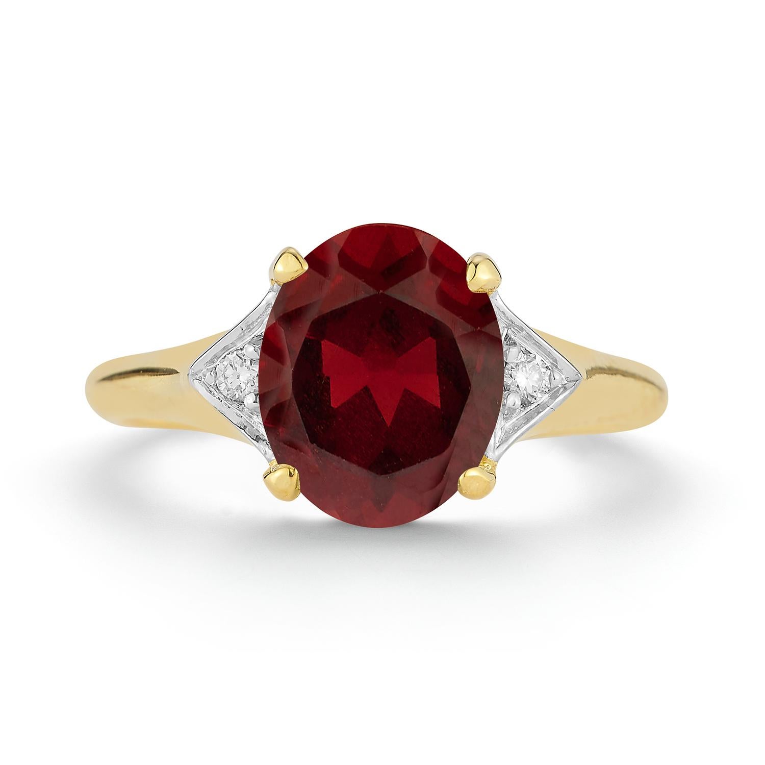For Sale:  Hand crafted 14K Gold 0.05 ct. tw. Diamond & 5.25CT Garnet Cocktail Ring 3