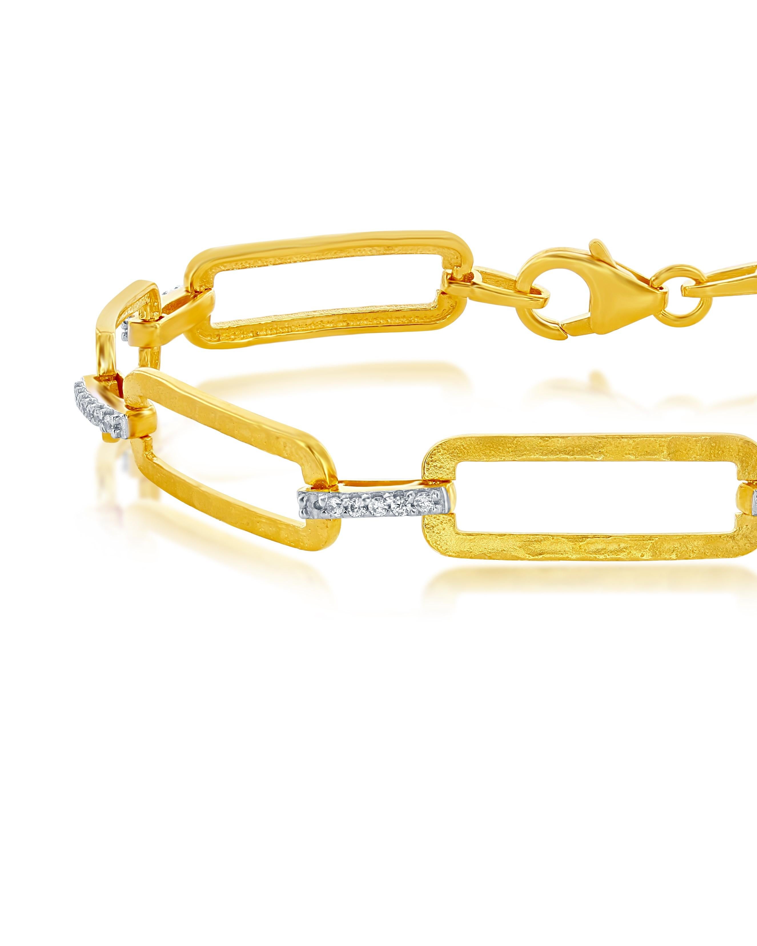Round Cut Hand-Crafted 14K Gold 0.22 ct. tw. Open Rectangle Link Bracelet For Sale