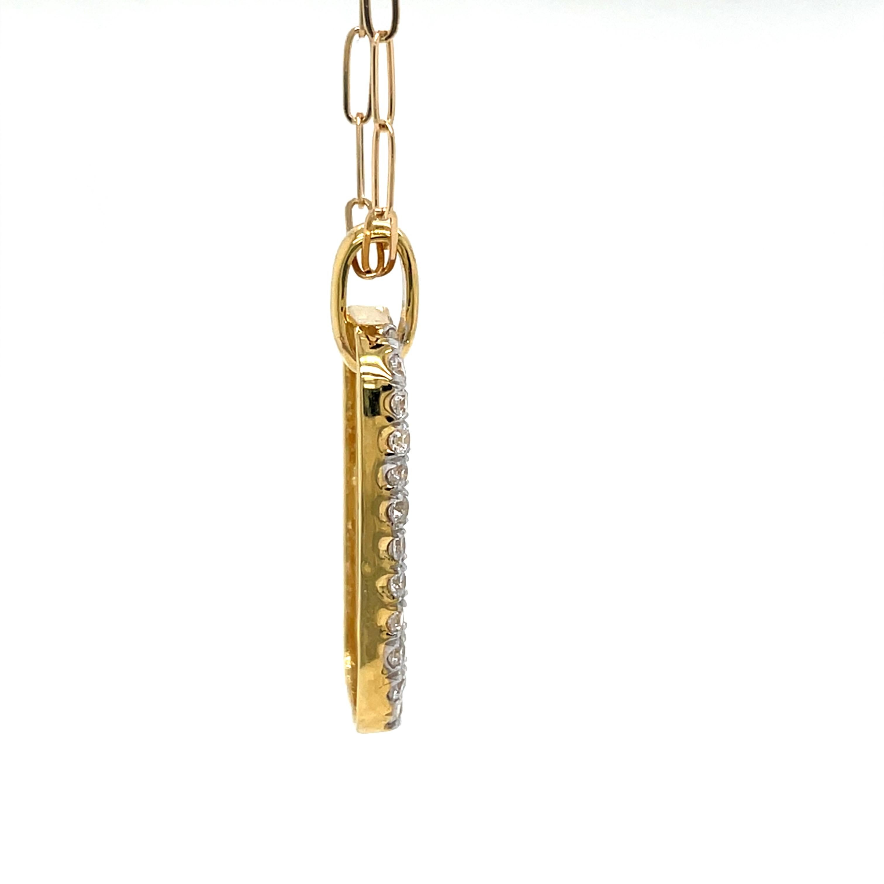Taglio rotondo Realizzato a mano in oro 14K 0,50 ct. tw. Ciondolo rettangolare con diamante aperto in vendita