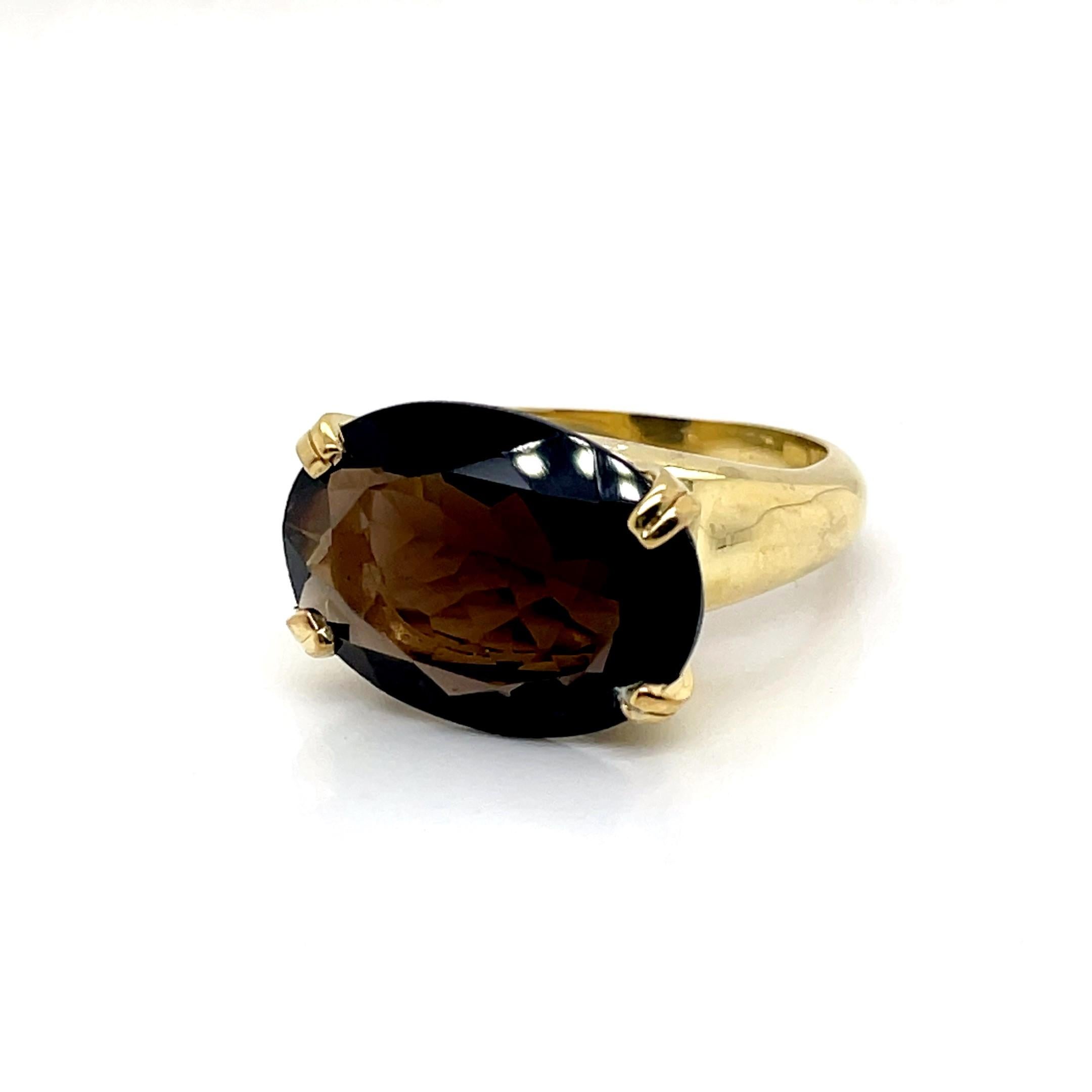 For Sale:  Hand-Crafted 14K Gold 10.3CT Smoky Topaz Cocktail Ring 3