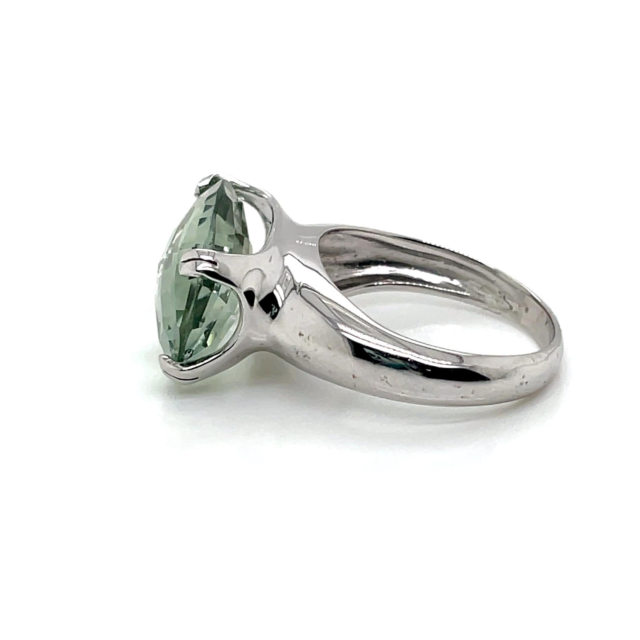 For Sale:  Hand-Crafted 14K Gold 10.7CT Green Amethyst Cocktail Ring 3