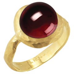 Or 14 carats fait main 4,9 carats tw. Bague cocktail grenat