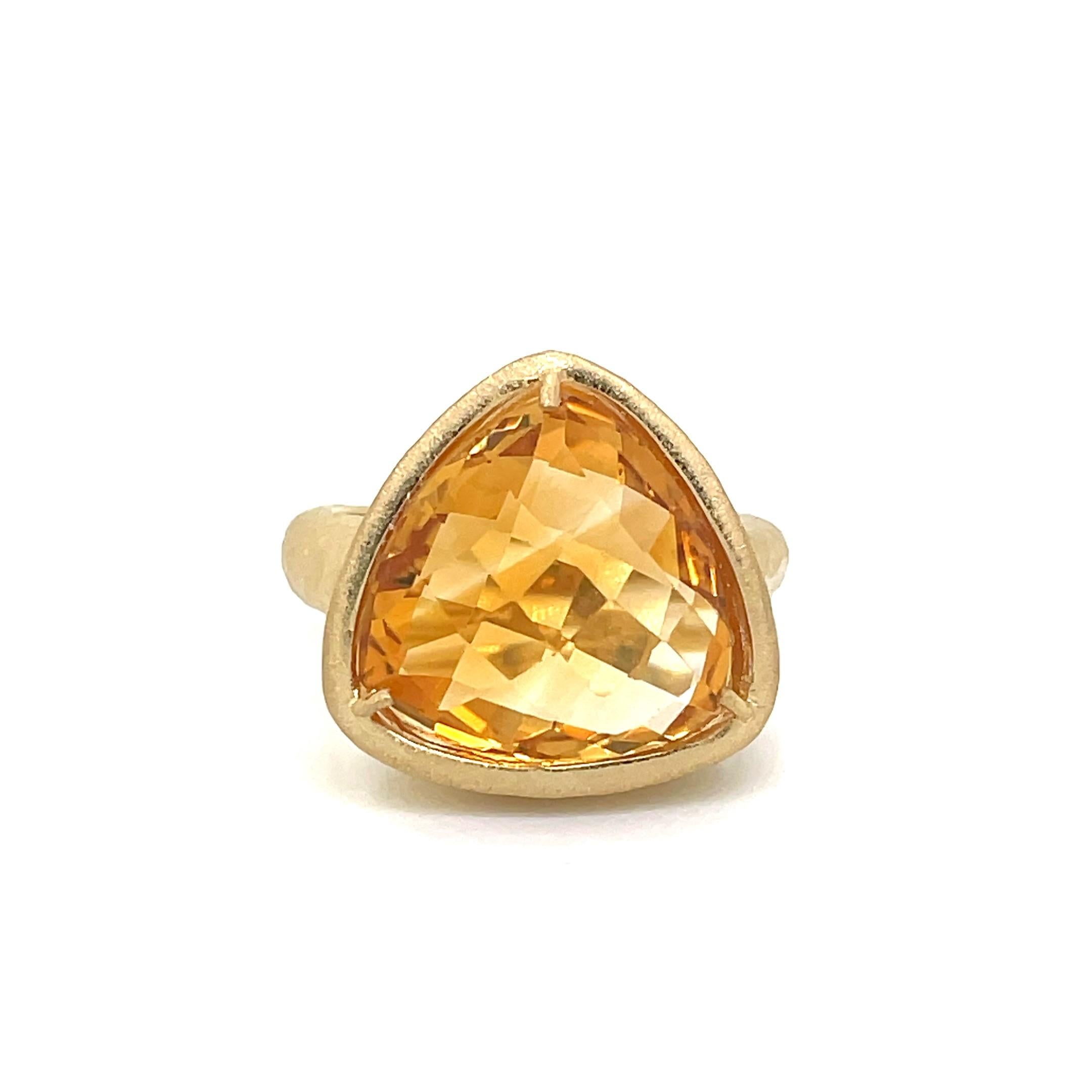 in vendita:  Anello in oro 14 carati da 9,2 ct. tw. Anello con pietra color citrino da 15 mm 2