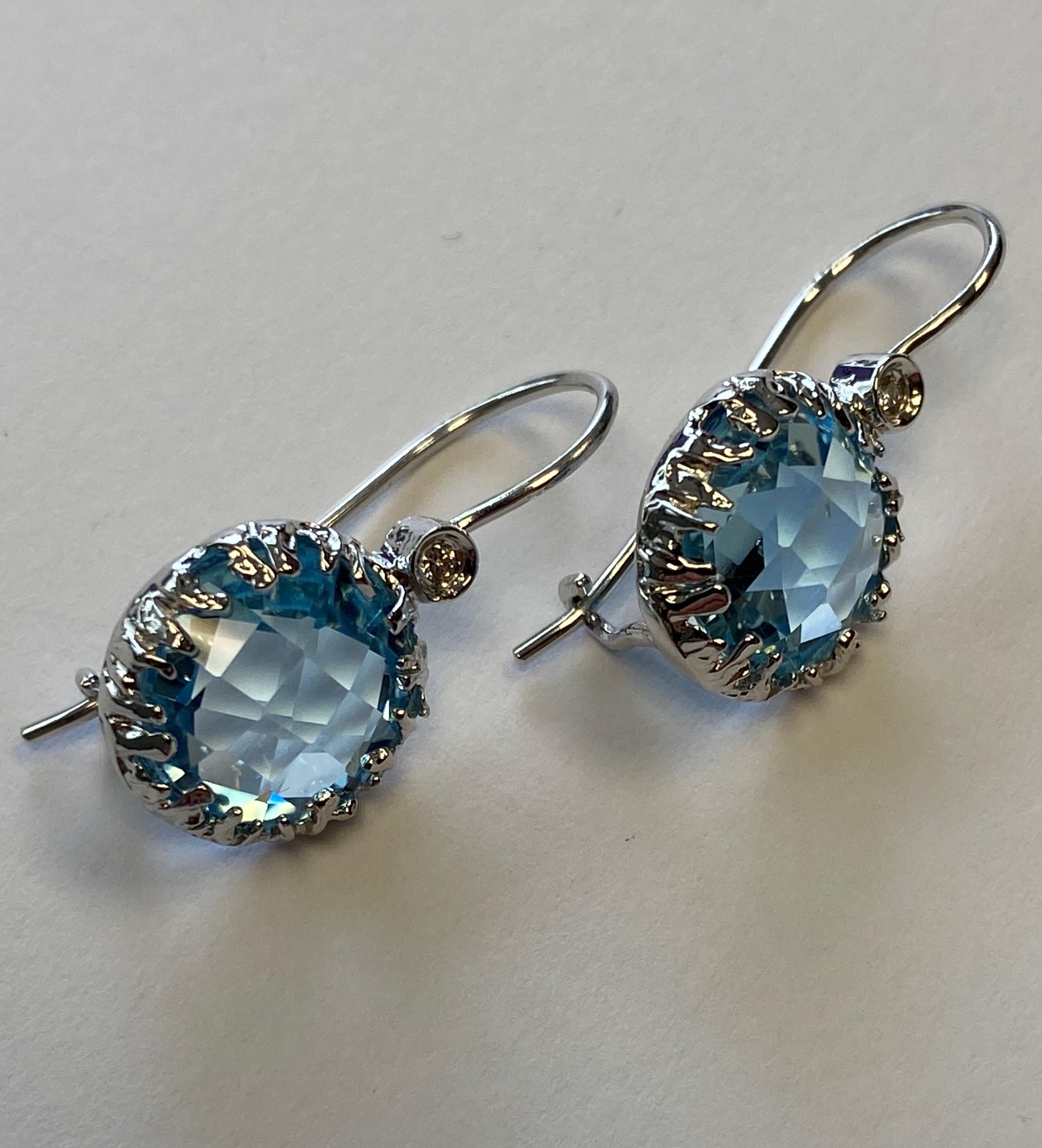 Round Cut Handcrafted 14k White Gold 0.03 Carat Tw, Drop Blue Topaz Color Stone Earrings For Sale