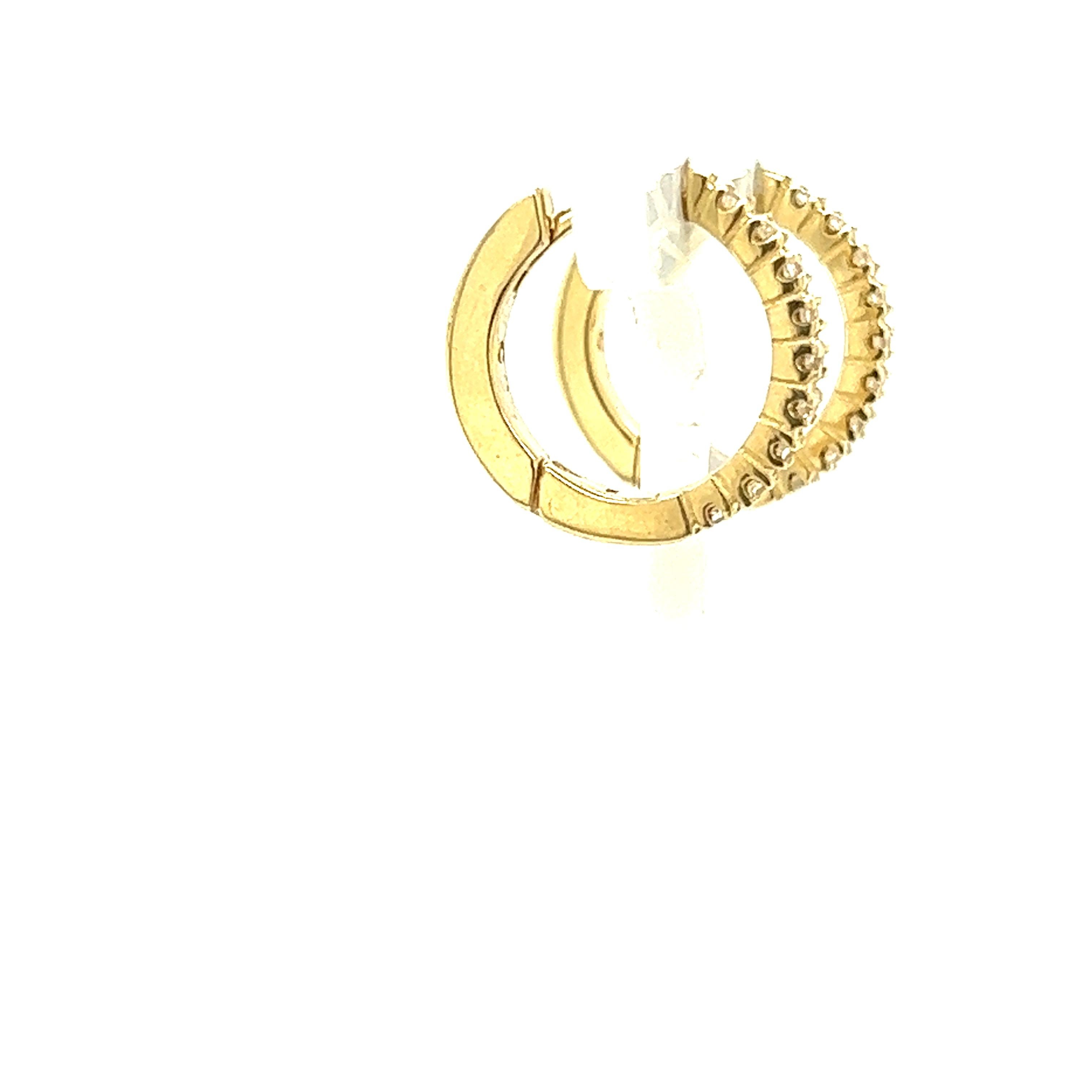Taille ronde Créoles en or jaune 14 carats et diamants, faites à la main en vente
