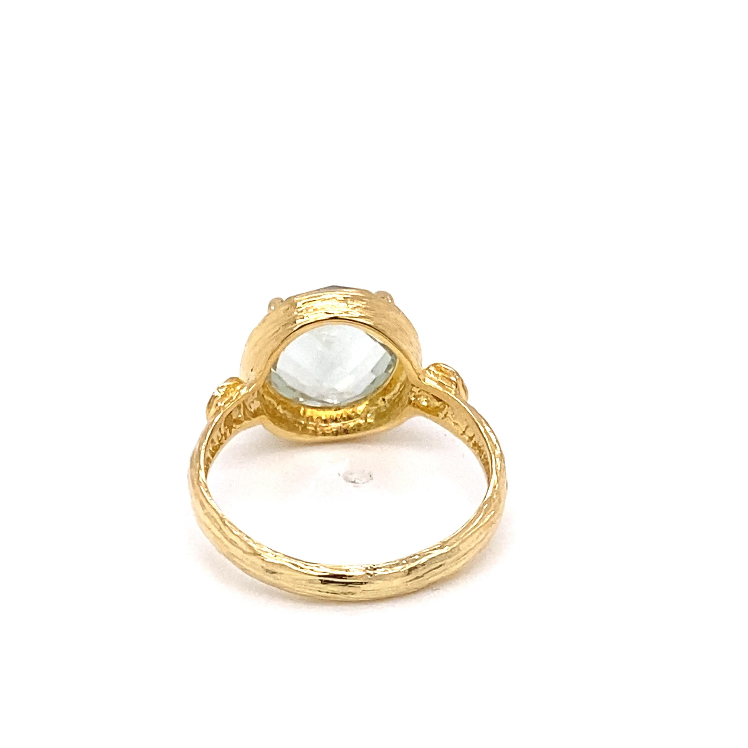 For Sale:  Hand-Crafted 14K Yellow Gold Blue Topaz Cocktail Ring 4