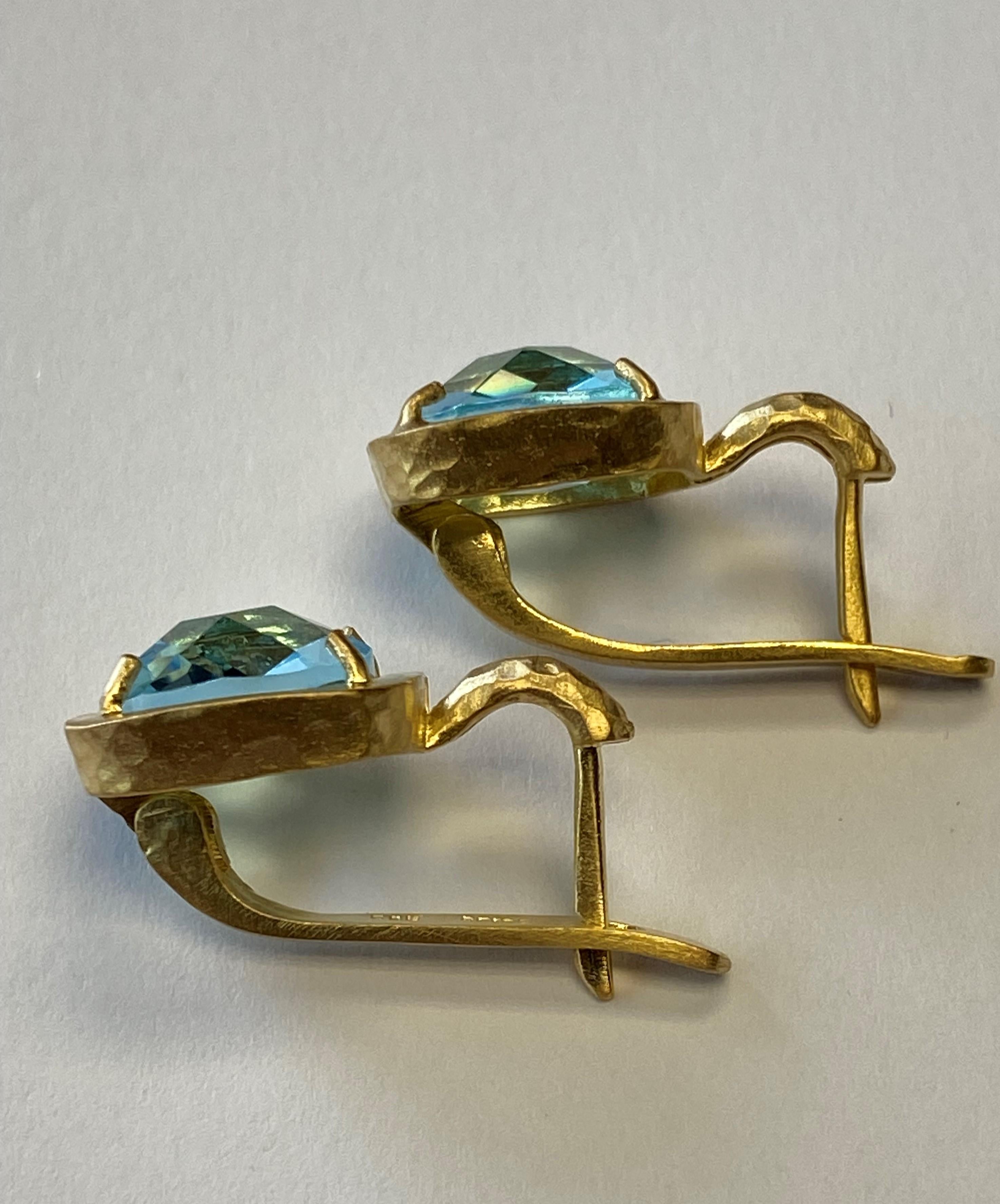 Handcrafted 14k Yellow Gold Blue Topaz Color Stone Earrings In New Condition For Sale In Great Neck, NY