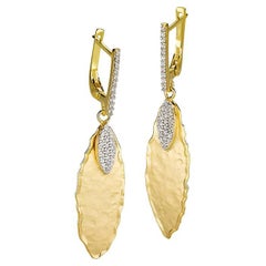 Boucles d'oreilles à feuilles pendantes en or jaune 14 carats, fabriquées à la main