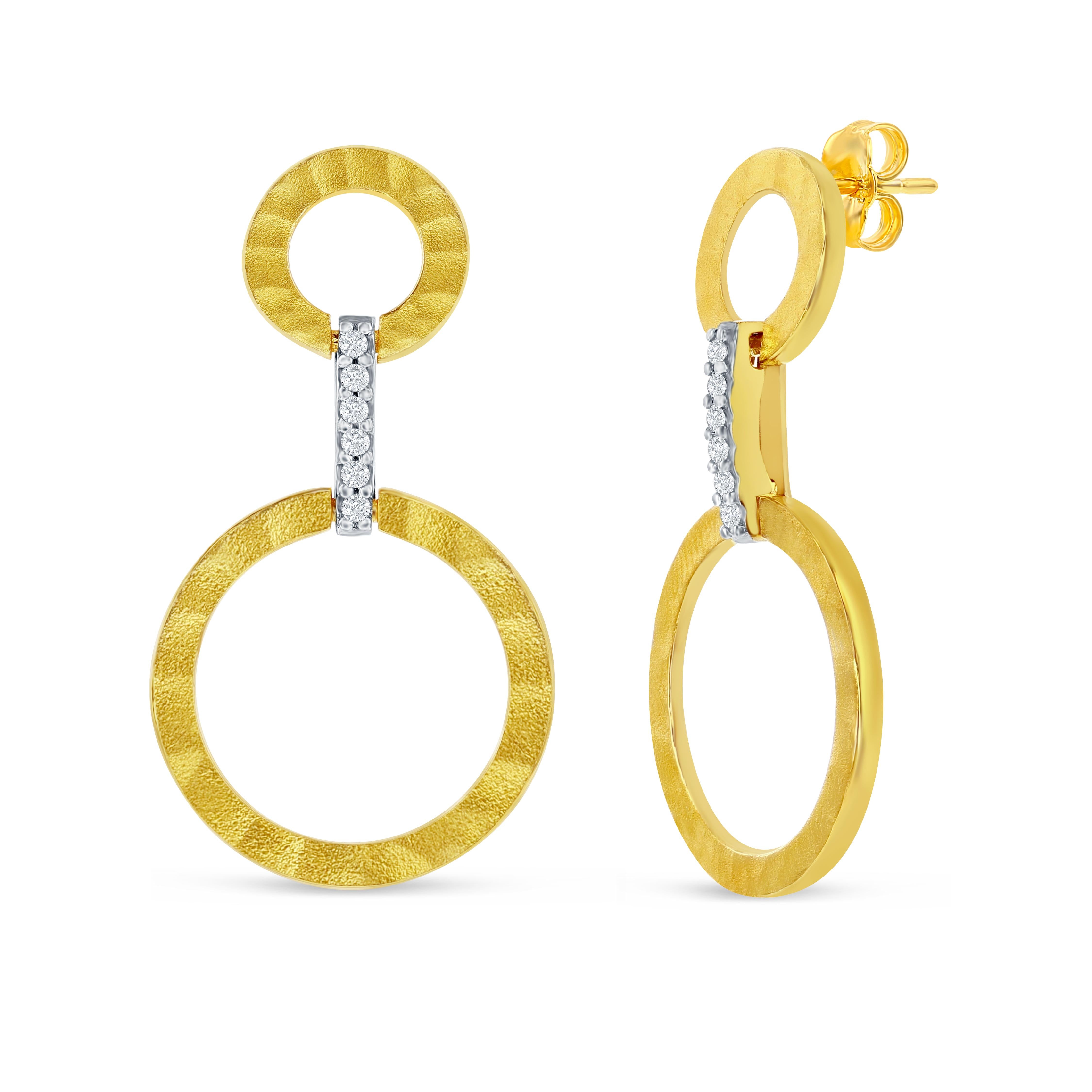 Round Cut Hand-Crafted 14K Yellow Gold Dangling Open Circle Link Earrings For Sale