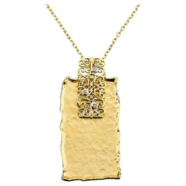 Hand-Crafted 14K Yellow Gold Filigree Rectangular Pendant For Sale