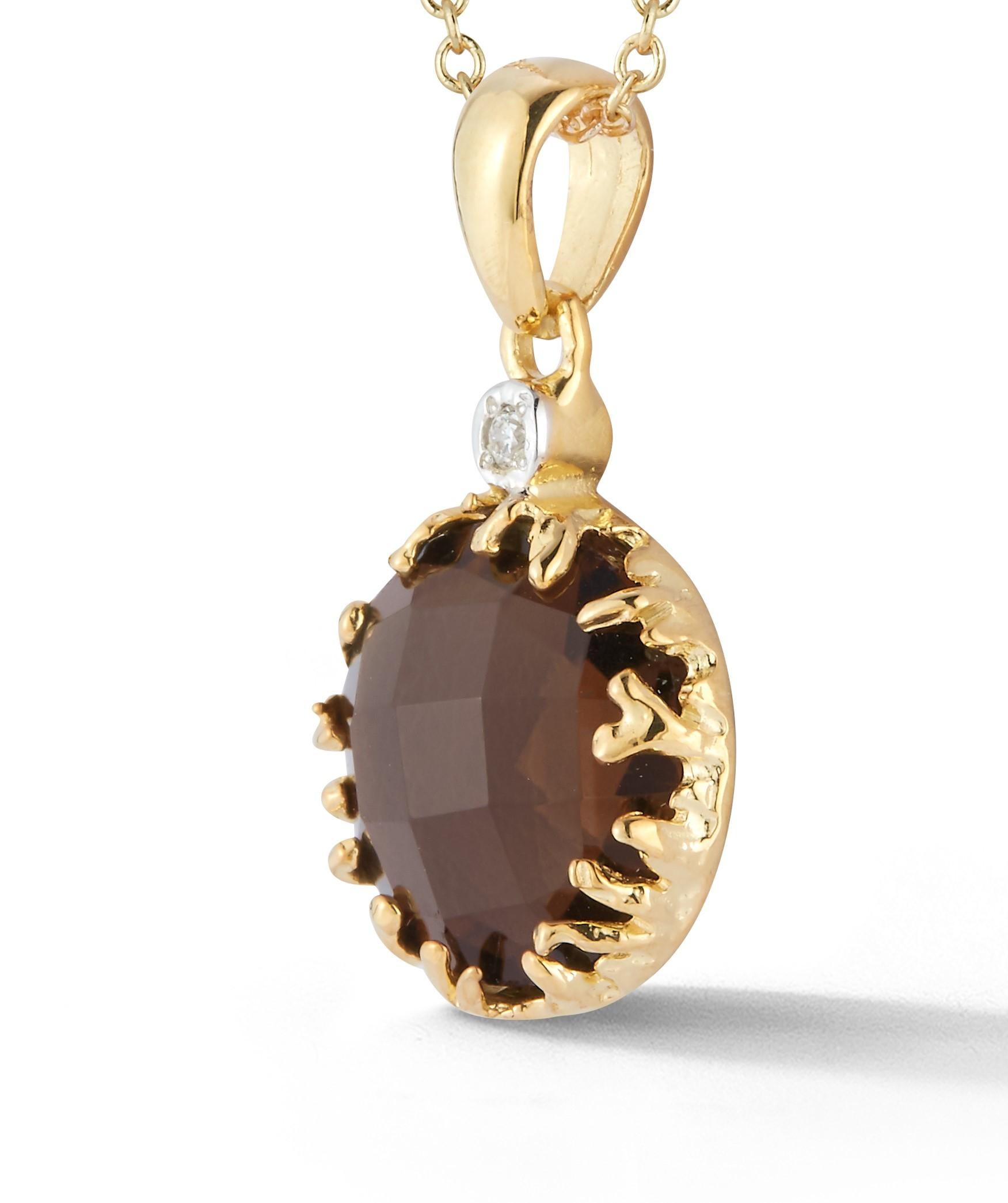 Round Cut Handcrafted 14k Yellow Gold Gold 3.5ct Smokey Topaz Color and Diamond Pendant For Sale