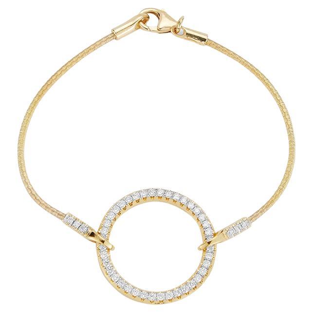 Hand-Crafted 14K Yellow Gold Mesh Bracelet with an Open Diamond Circle Motif For Sale