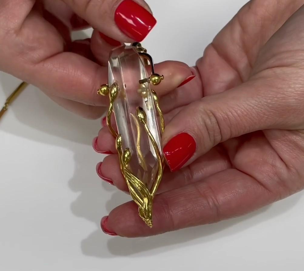 Hand Crafted 18K Yellow Gold and Quartz Crystal Drop Necklace For Sale 6