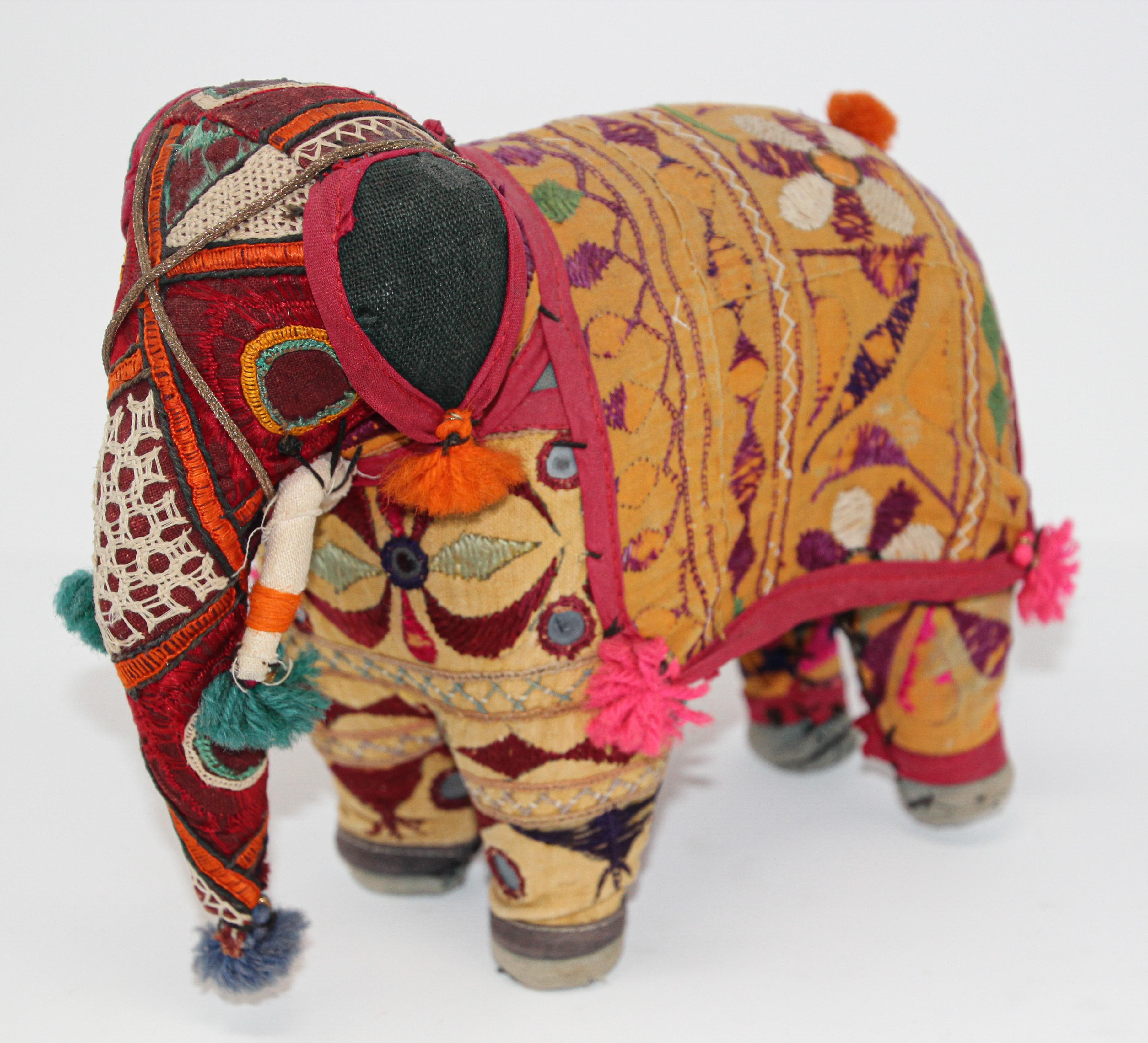 Hand-Crafted Anglo Raj Vintage Stuffed Cotton Embroidered Elephant, India 1950 3